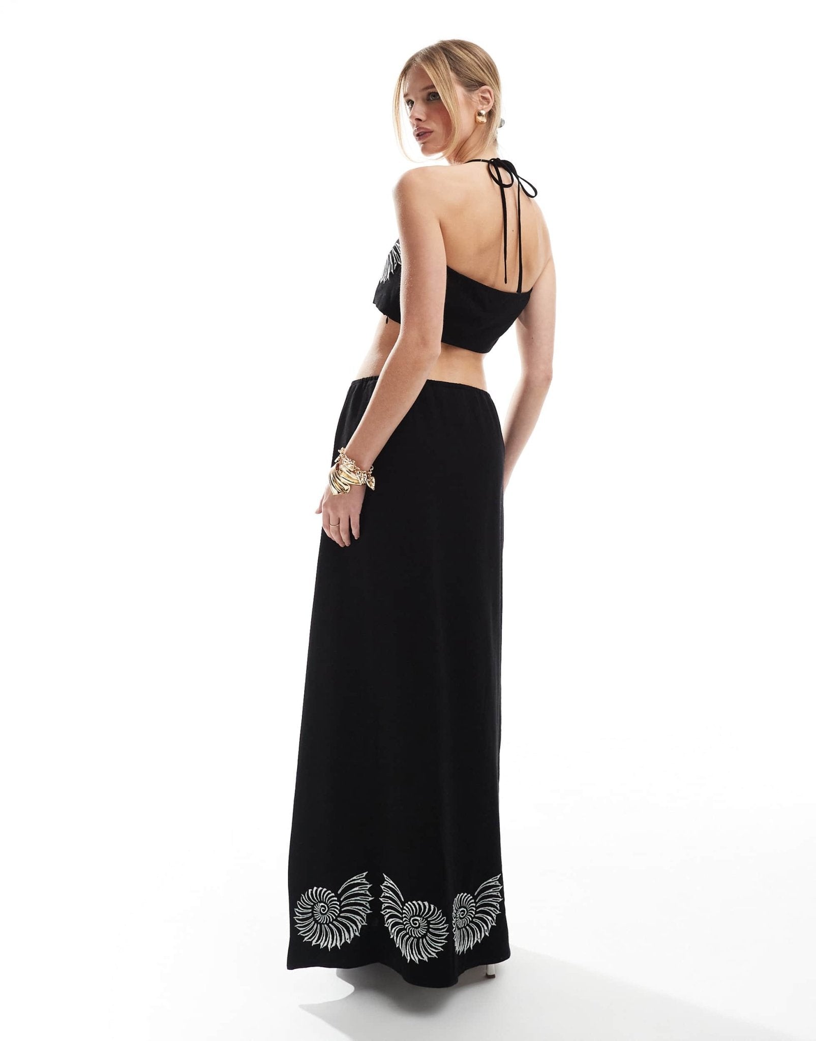 4th & Reckless linen blend embroidered shell detail beach maxi skirt co - ord in black - ASOS Sample Sale
