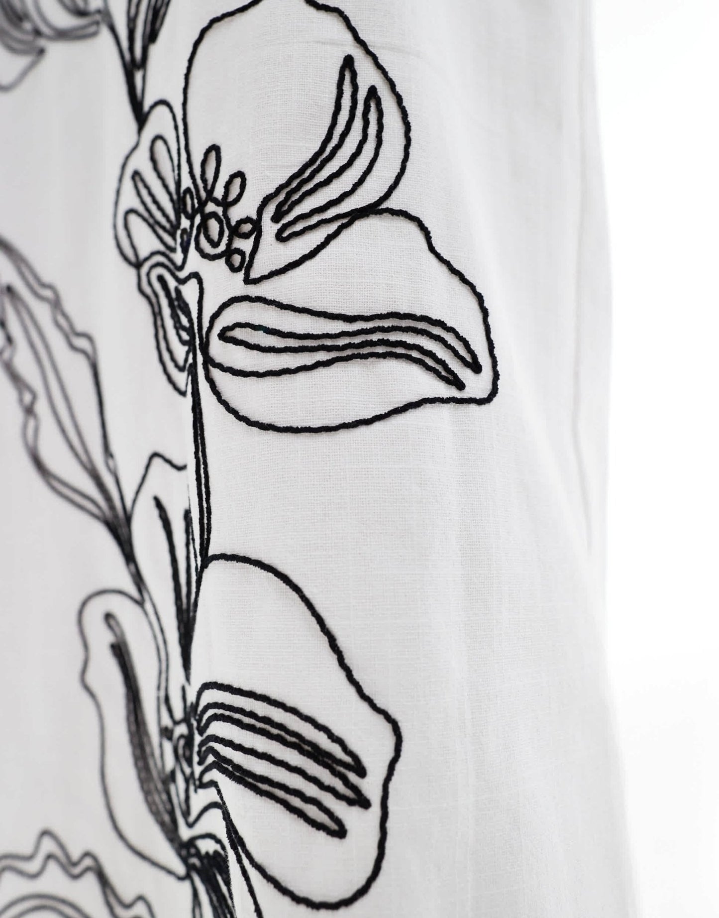 4th & Reckless linen look floral embroidered maxi skirt in white - ASOS Sample Sale