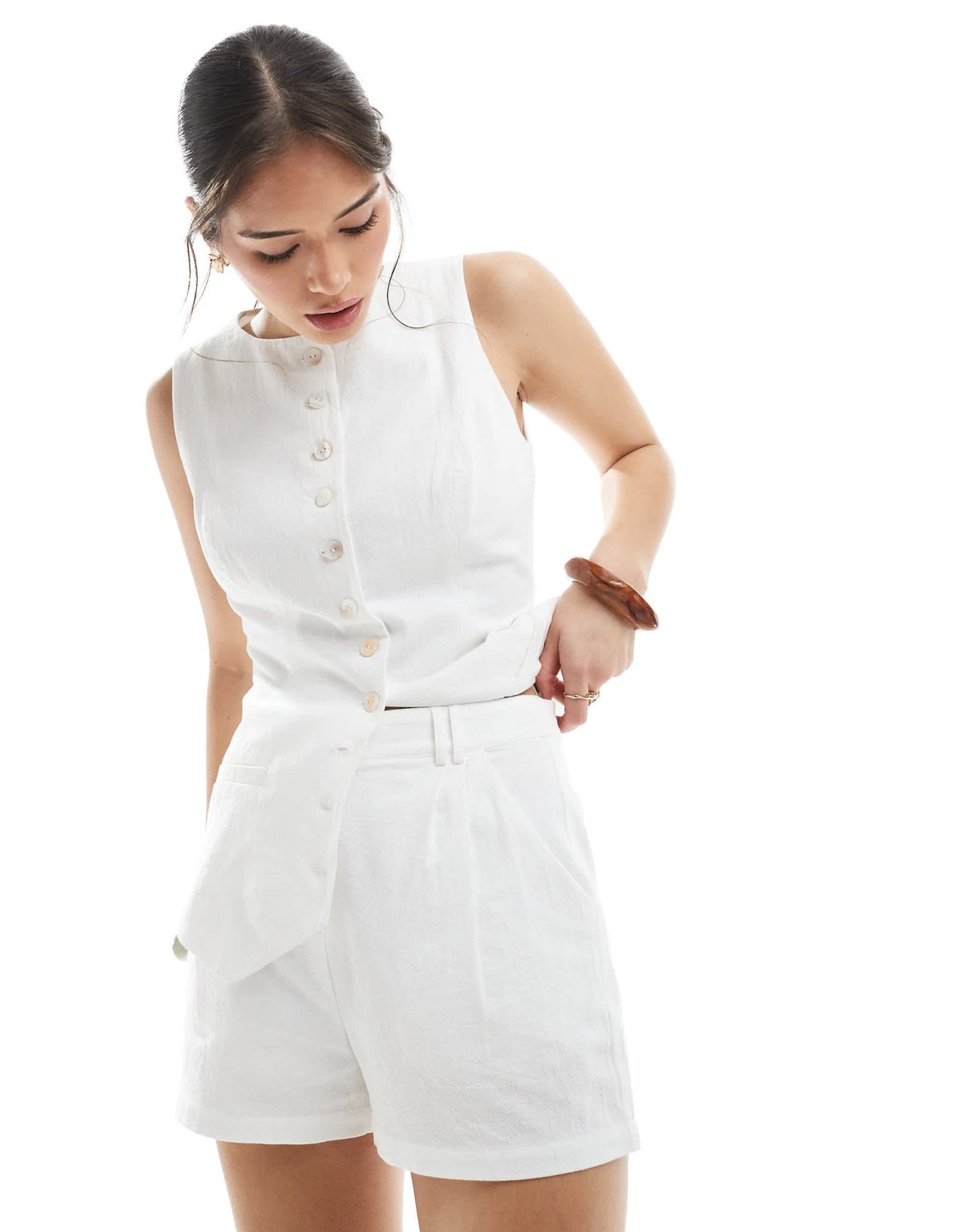 4th & Reckless linen look shorts co - ord in white - ASOS Sample Sale