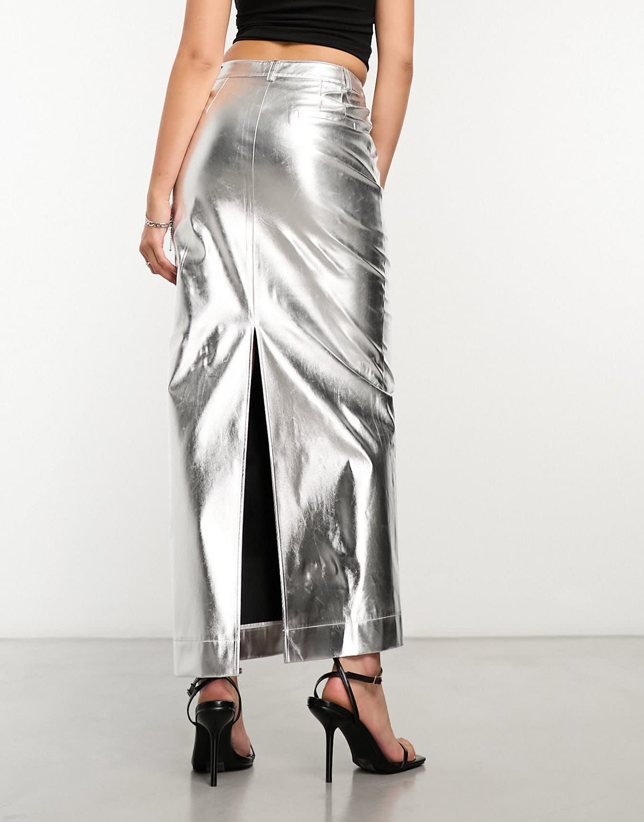4th & Reckless metallic maxi skirt in silver - ASOS Sample Sale