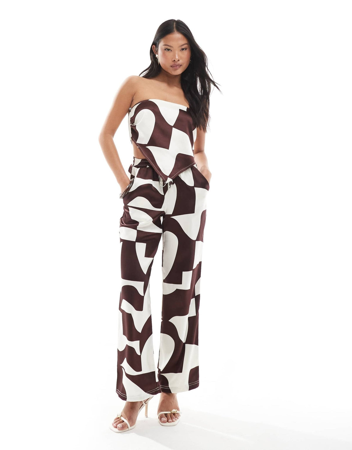 4th & Reckless Petite drawstring satin wide leg trousers co-ord in brown geo print - ASOS Sample Sale