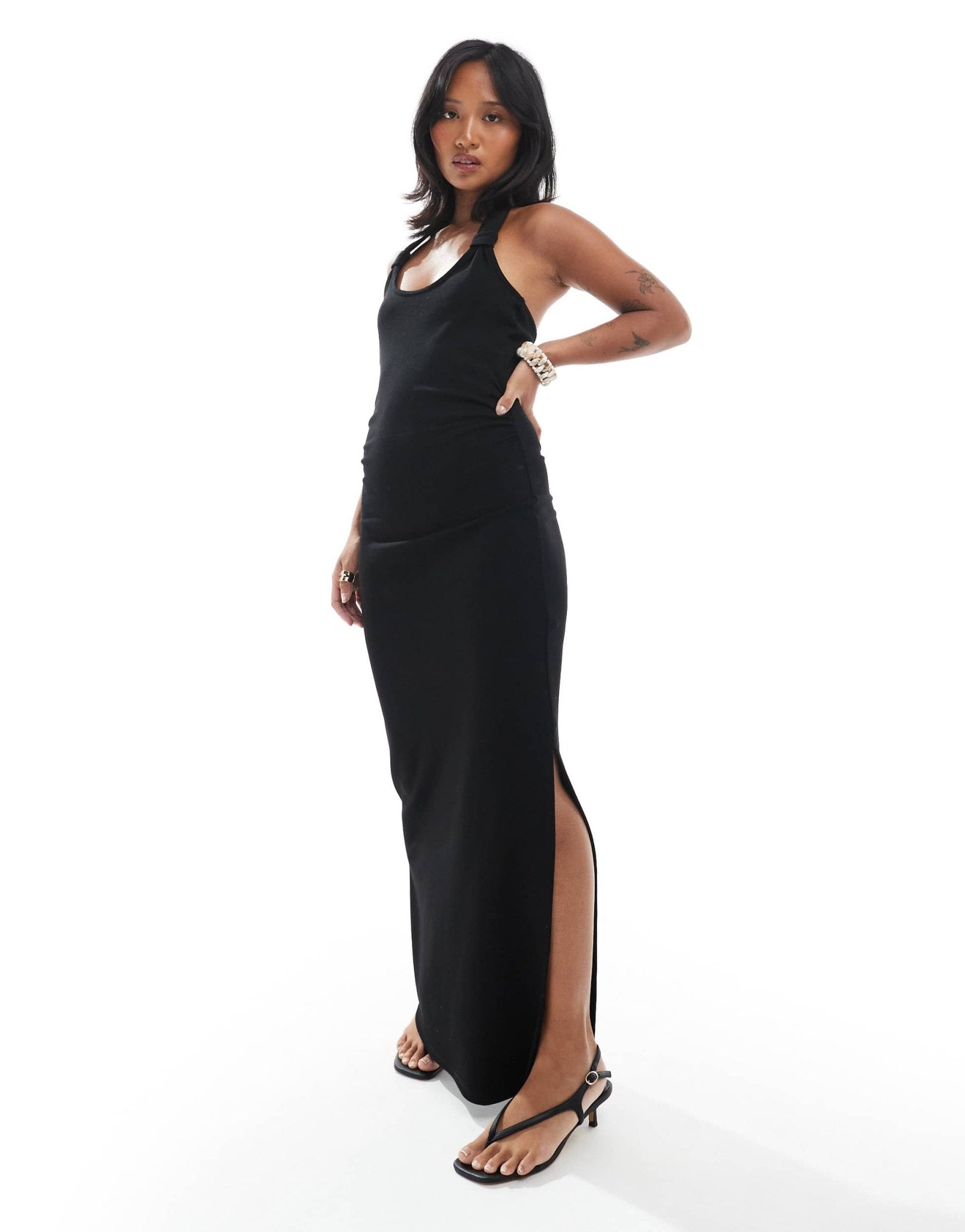 4th & Reckless Petite exclusive knot detail halterneck maxi dress in black - ASOS Sample Sale