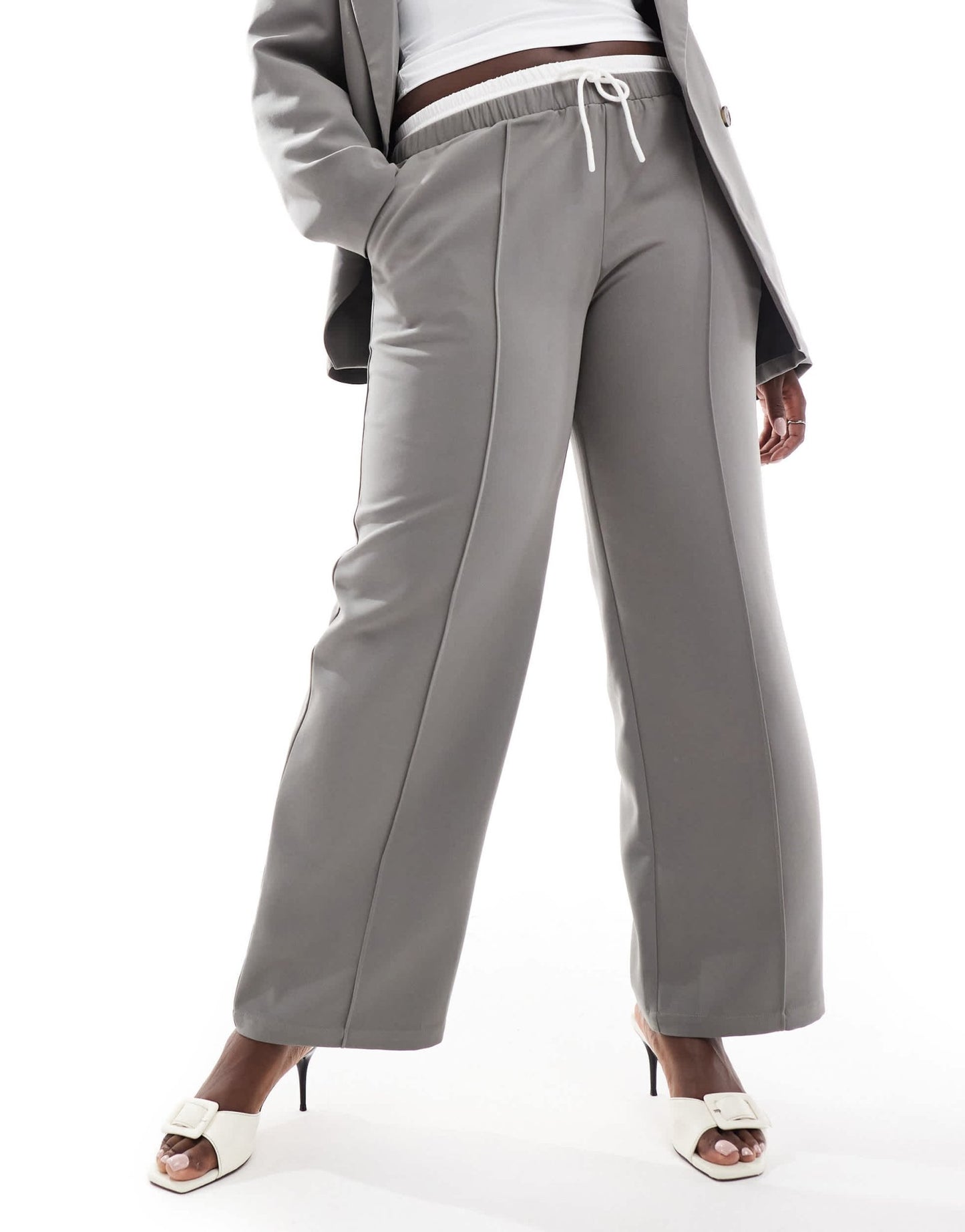 4th & Reckless Plus exclusive tailored straight leg drawstring contrast waistband trouser co - ord in charcoal - ASOS Sample Sale