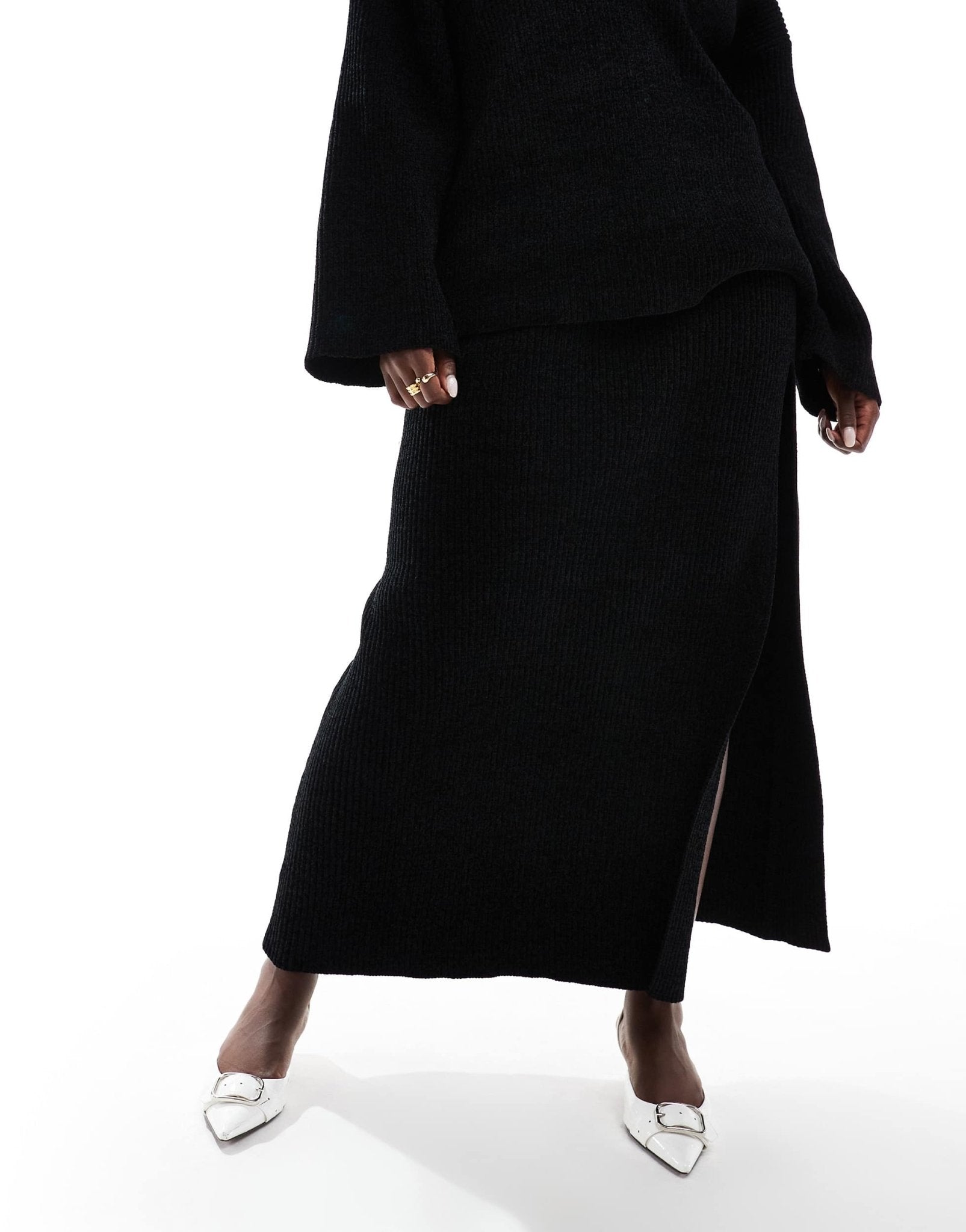 4th & Reckless Plus ribbed knit thigh split maxi skirt co - ord in black - ASOS Sample Sale