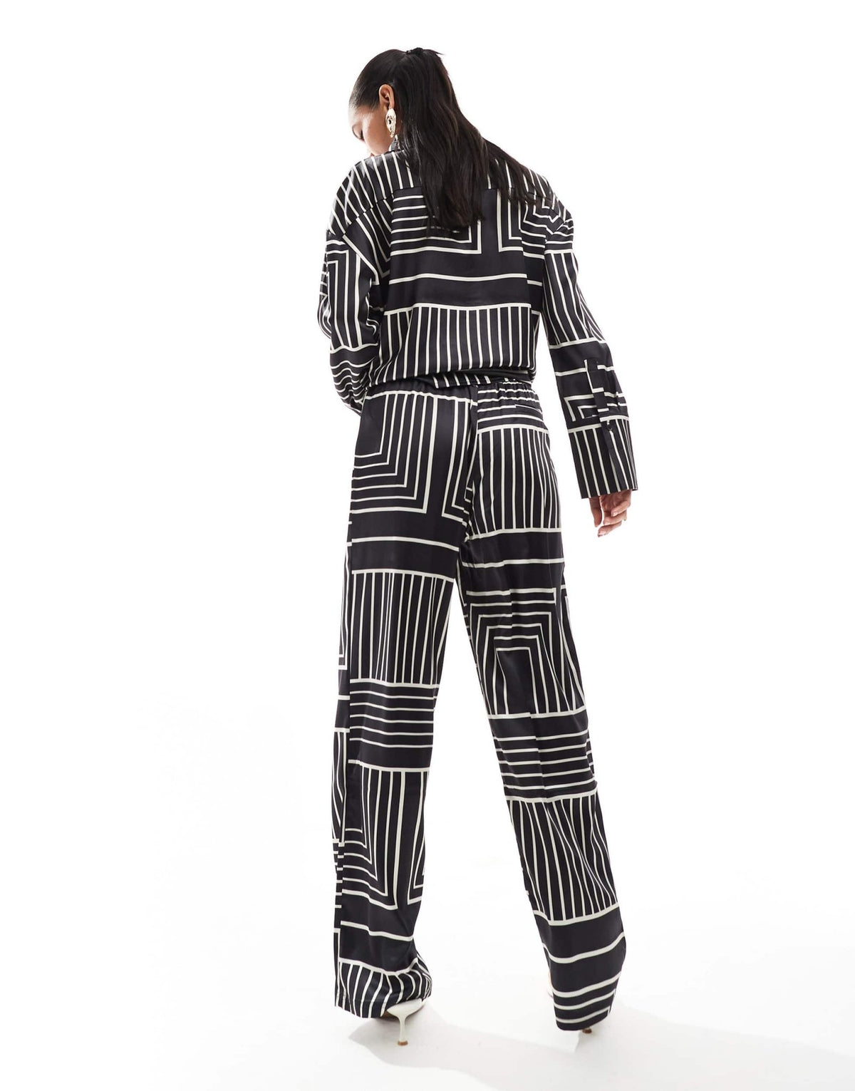 4th & Reckless satin wide leg trousers co-ord in black tile print - ASOS Sample Sale