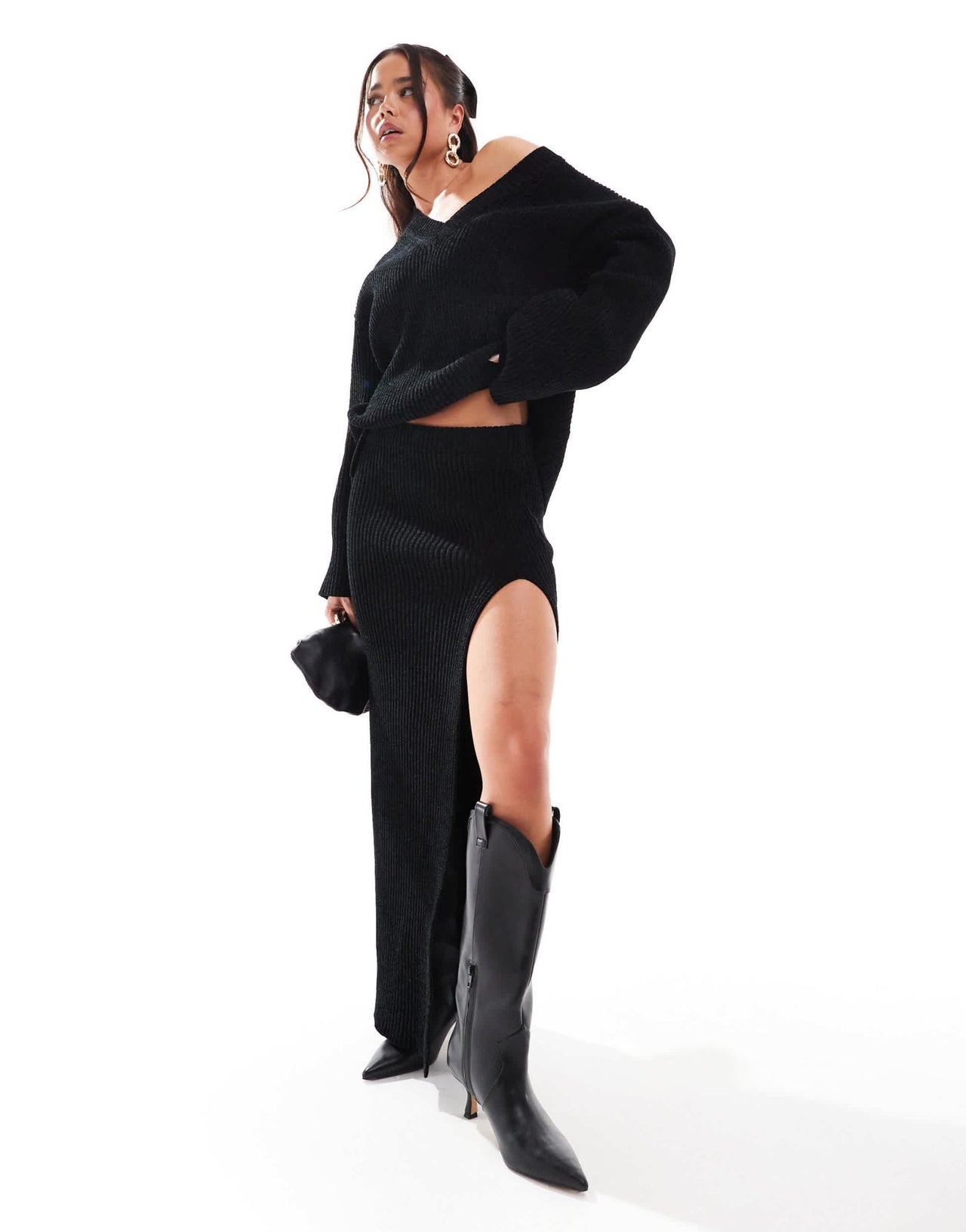 4th & Reckless soft rib v neck oversized jumper co - ord in black - ASOS Sample Sale