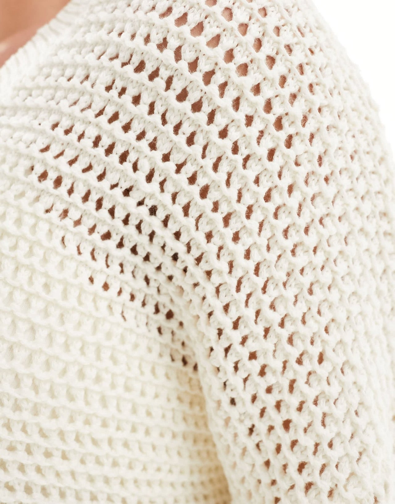 4th & Reckless v neck lightweight open knit jumper in cream - ASOS Sample Sale