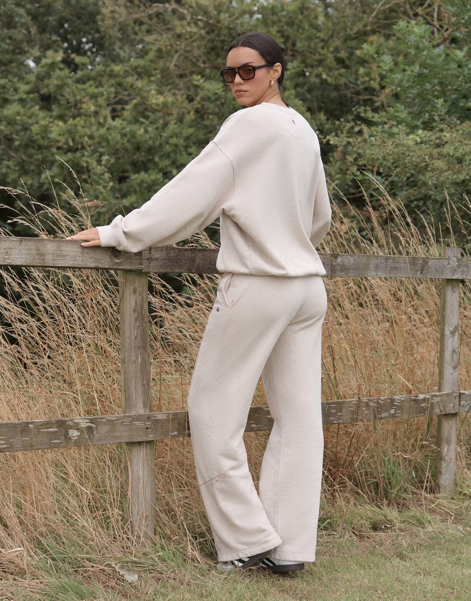4th & Reckless wide leg Jogger in oatmeal - ASOS Sample Sale