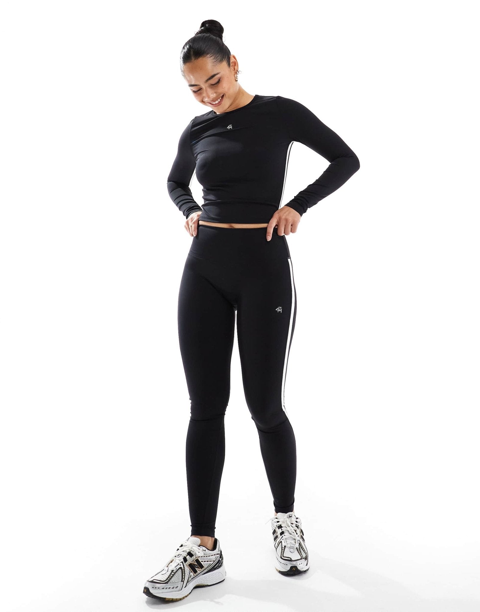 4th & Reckless x Felicia Wedin Apres Ski Indra active legging with contrast piping co-ord in black - ASOS Sample Sale