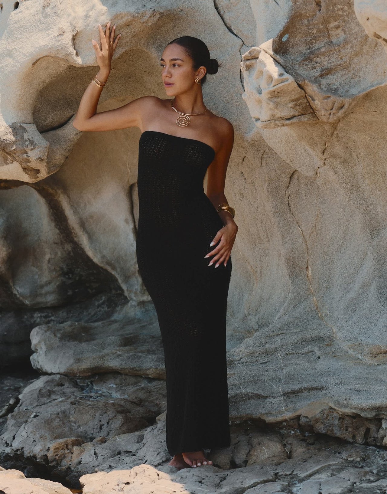 4th & Reckless x Luana Barron emily crochet maxi bandeau beach dress in black - ASOS Sample Sale