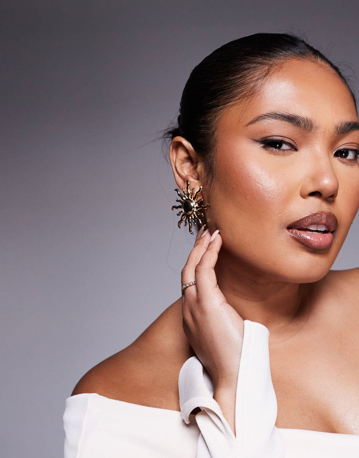 8 Other Reasons sun earrings in gold - ASOS Sample Sale