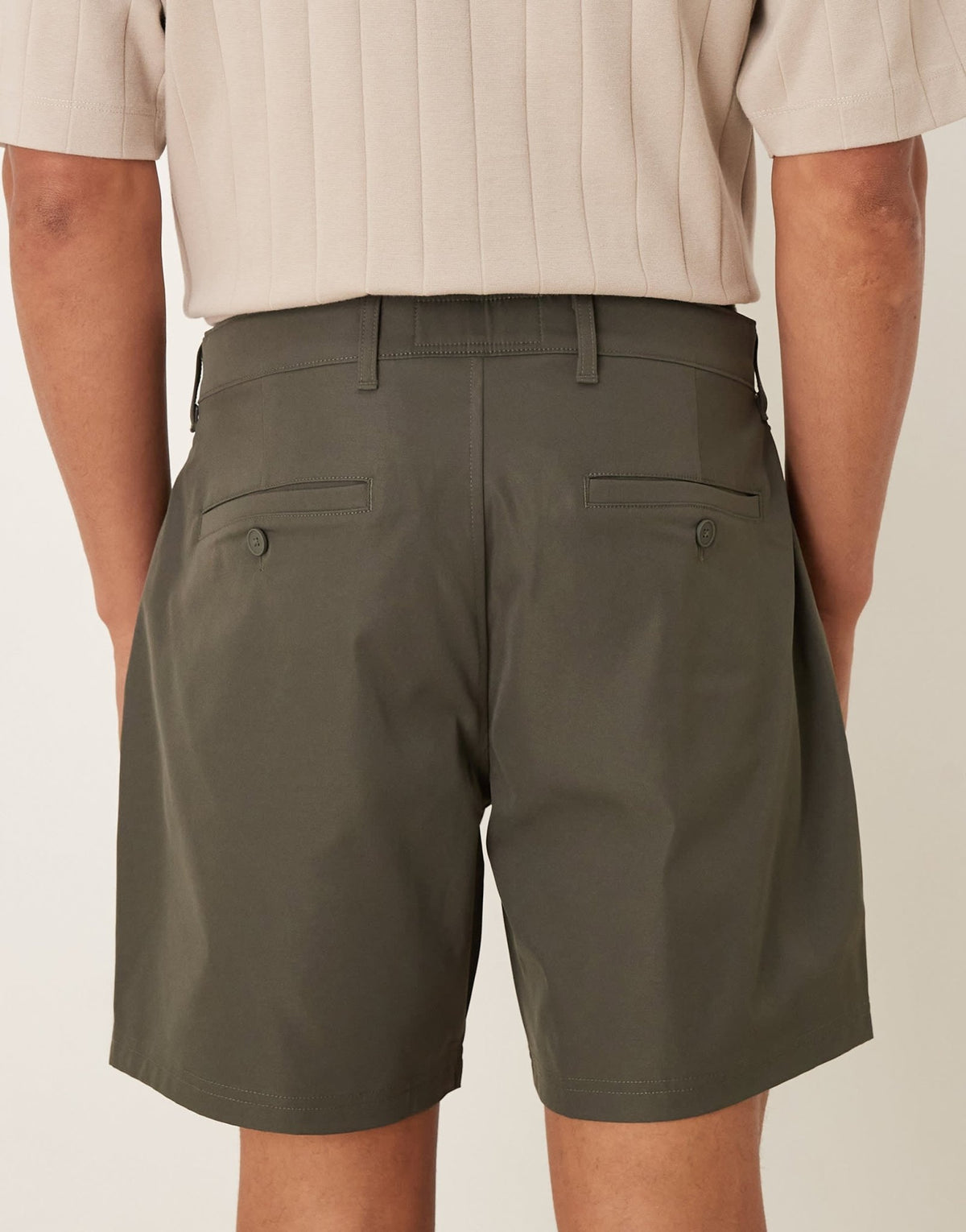 Abercrombie & Fitch 7"""" tailored shorts in khaki - ASOS Sample Sale