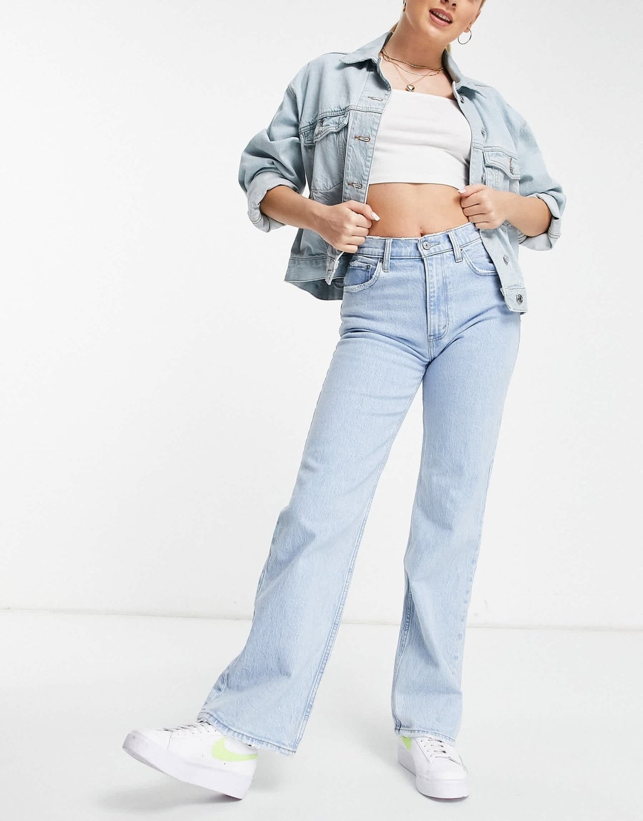Abercrombie & Fitch 90's relaxed straight leg jeans in light wash - ASOS Sample Sale
