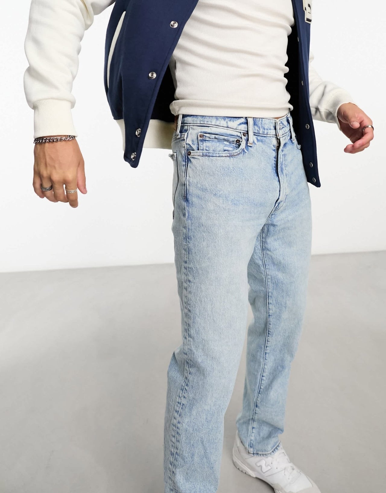 Abercrombie & Fitch 90s straight fit distressed jeans in light wash - ASOS Sample Sale