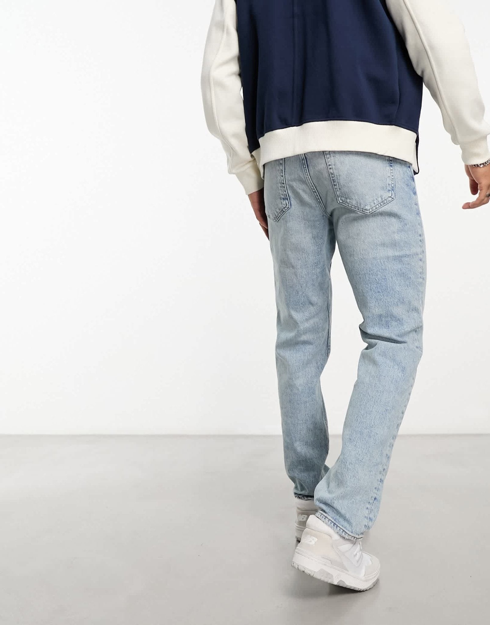 Abercrombie & Fitch 90s straight fit distressed jeans in light wash - ASOS Sample Sale