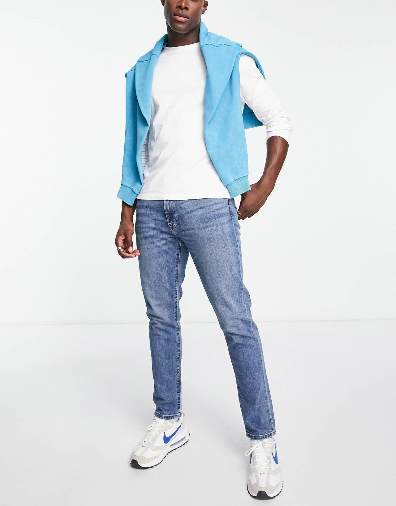 Abercrombie & Fitch athletic skinny fit jeans in mid wash - ASOS Sample Sale