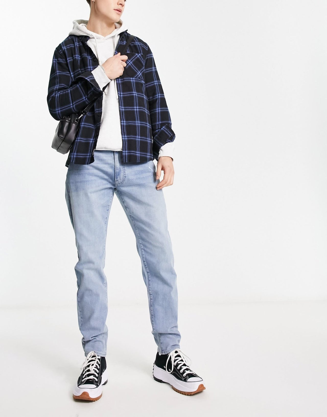 Abercrombie & Fitch athletic slim fit jeans in light wash - ASOS Sample Sale