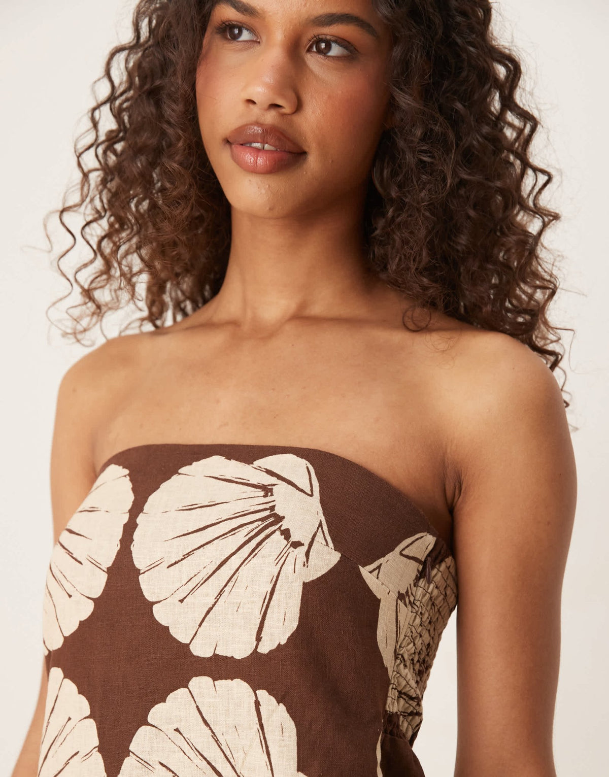 Abercrombie & Fitch bandeau linen mini skort dress in brown seashell - ASOS Sample Sale