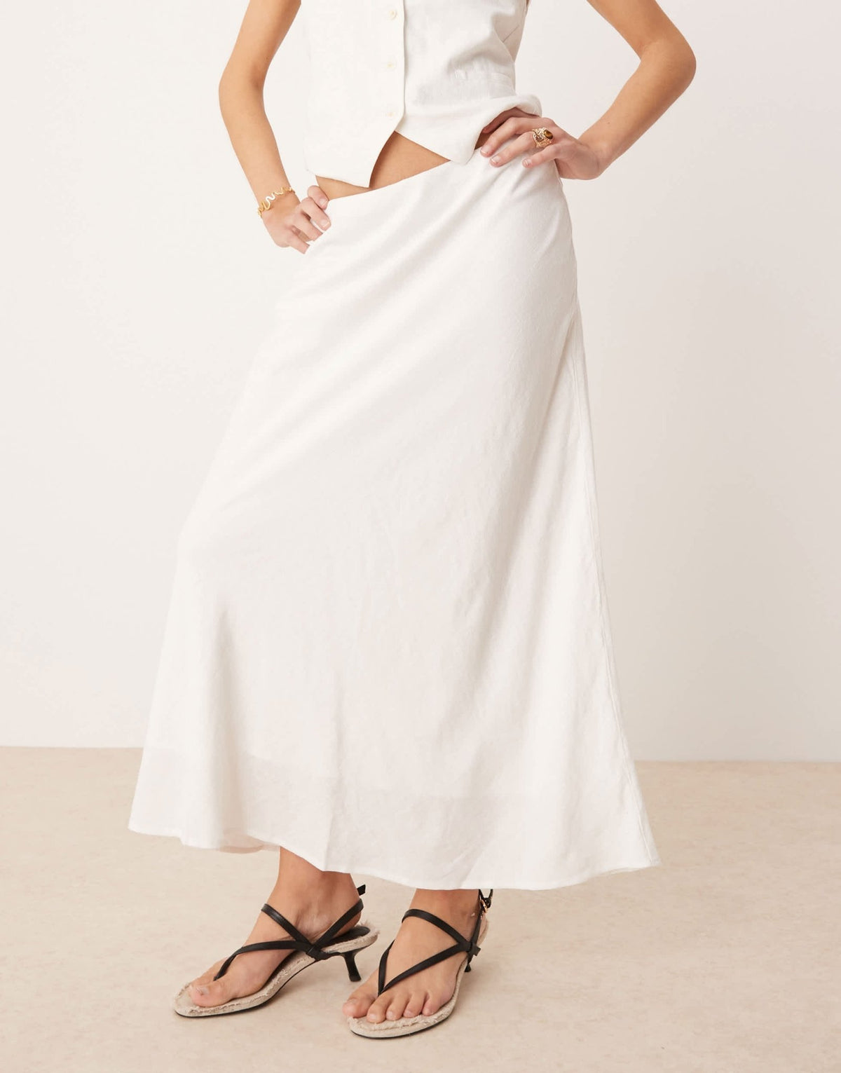 Abercrombie & Fitch bias cut linen blend maxi skirt in white - ASOS Sample Sale