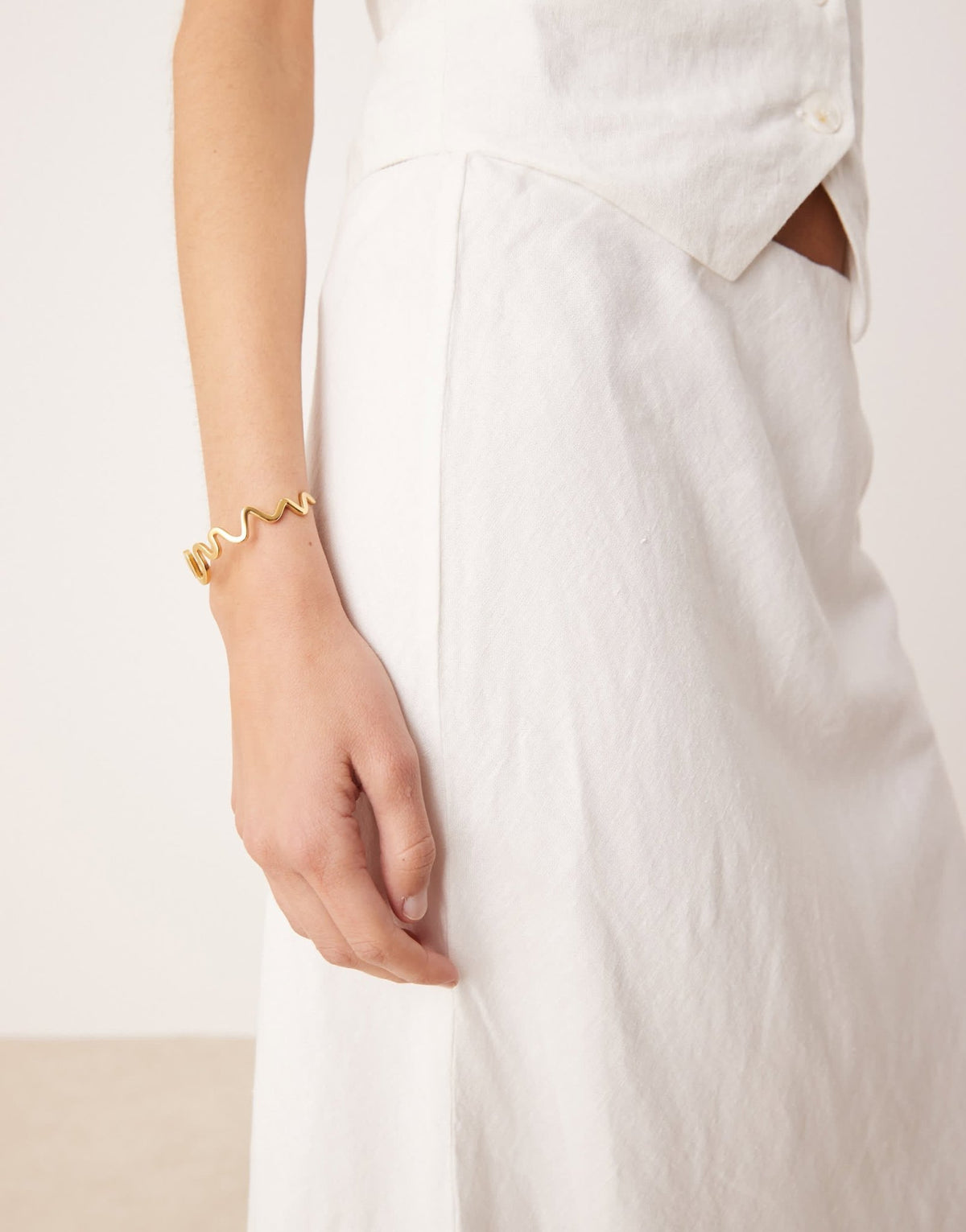 Abercrombie & Fitch bias cut linen blend maxi skirt in white - ASOS Sample Sale