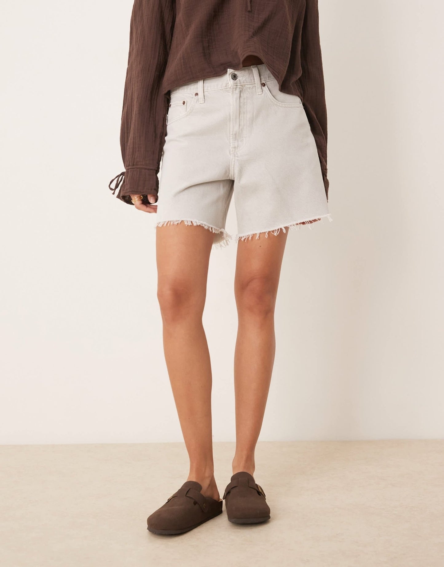 Abercrombie & Fitch classic high rise loose shorts with frayed hem in washed off white - ASOS Sample Sale