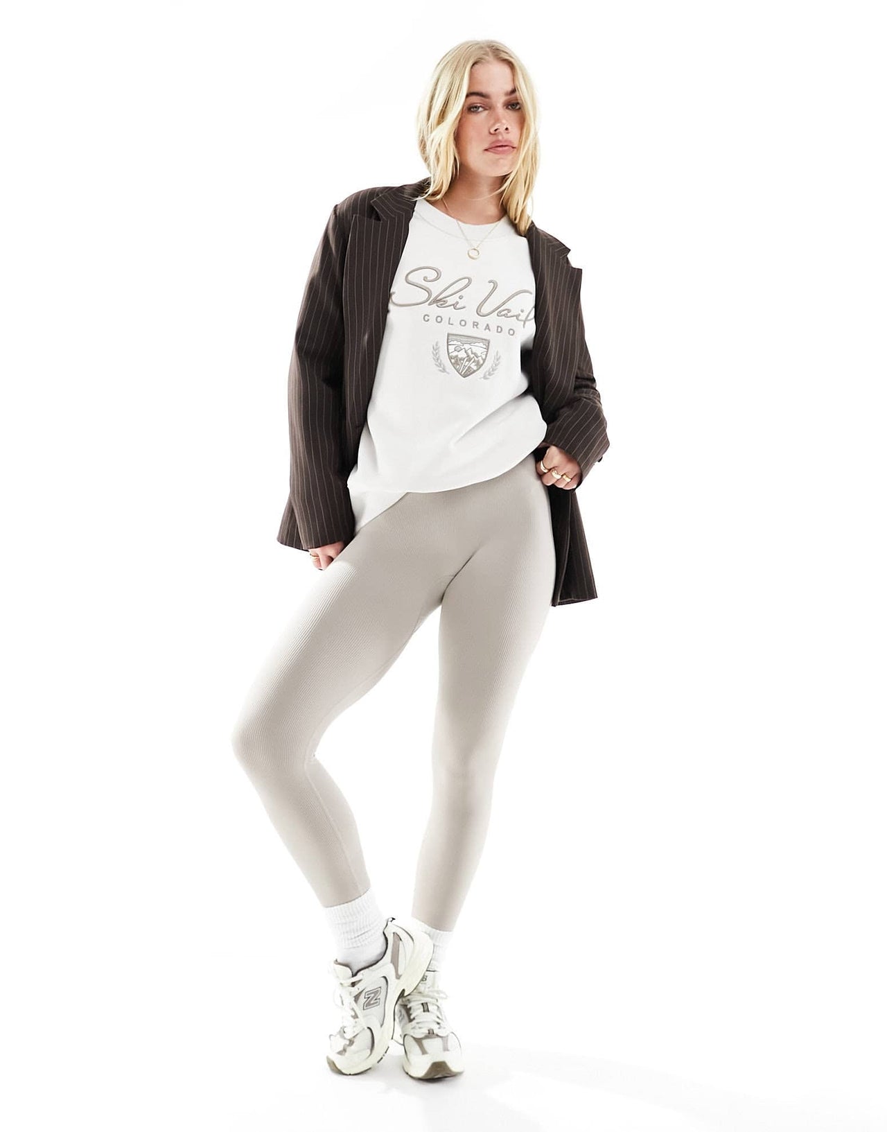 Abercrombie & Fitch Colorado ski embroidered sweatshirt in off white - ASOS Sample Sale