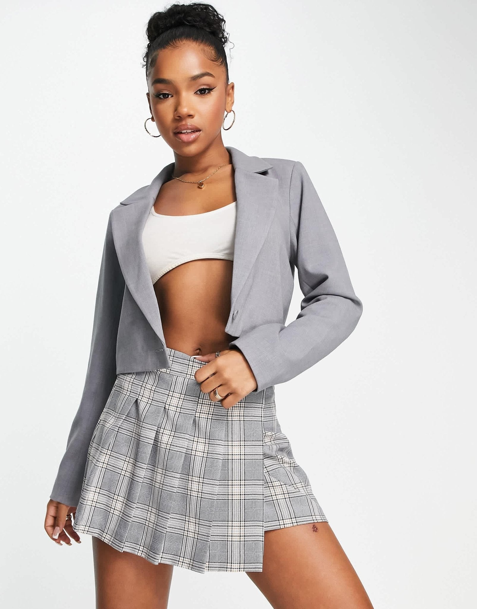 Abercrombie & Fitch crop blazer in grey - ASOS Sample Sale