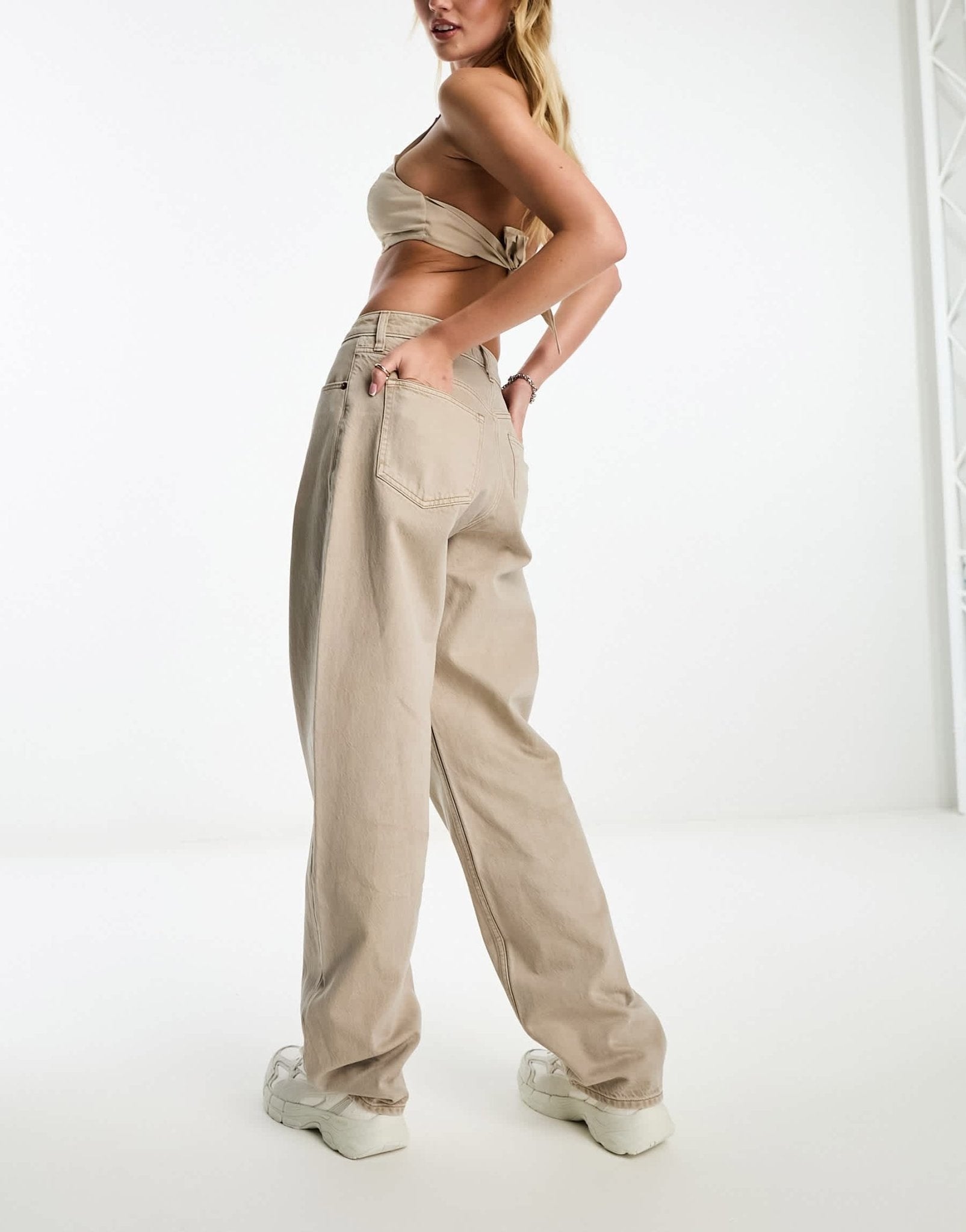 Abercrombie & Fitch curve love high rise tapered fit jean in light brown - ASOS Sample Sale