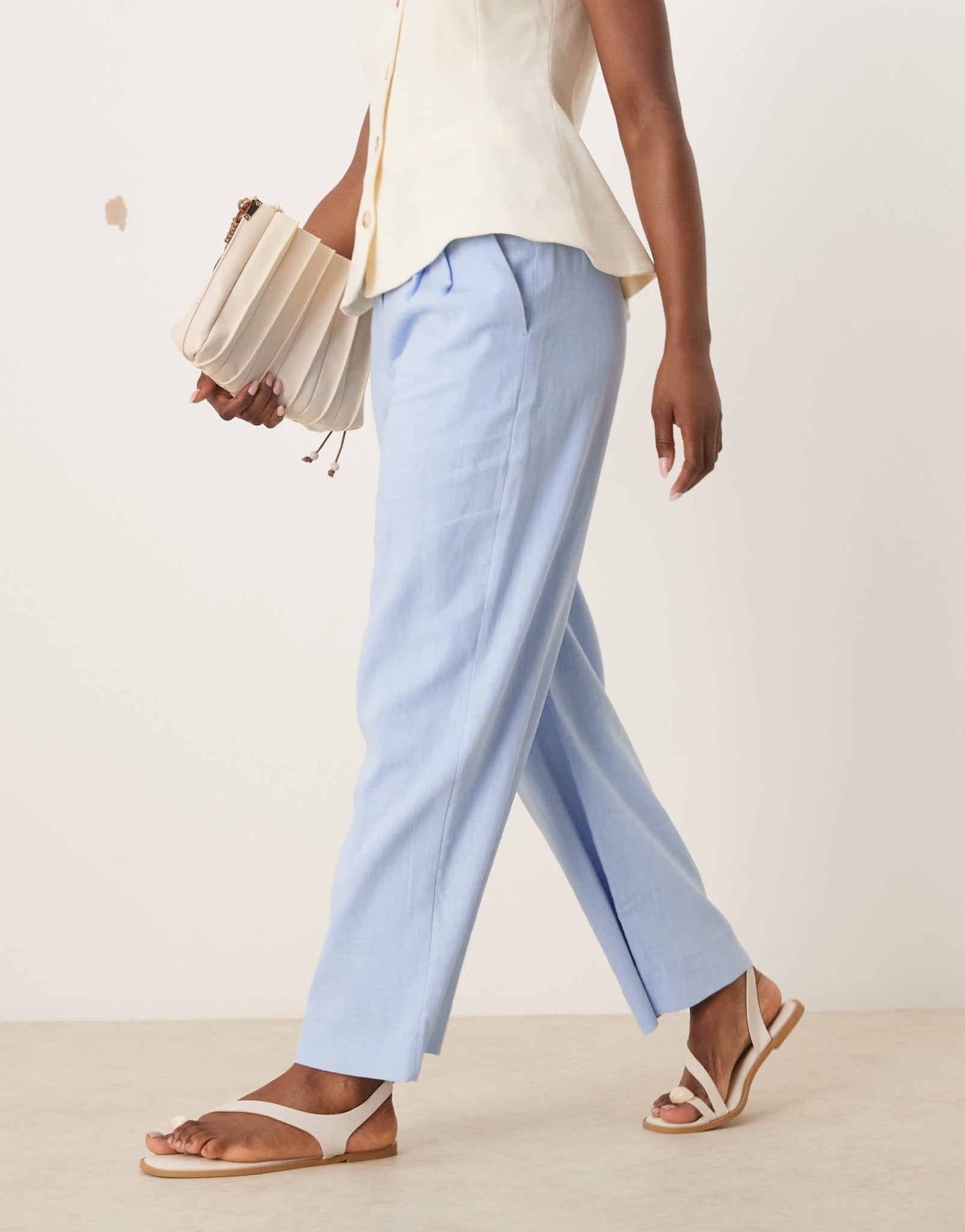 Abercrombie & Fitch curve love low rise linen trousers in blue - ASOS Sample Sale