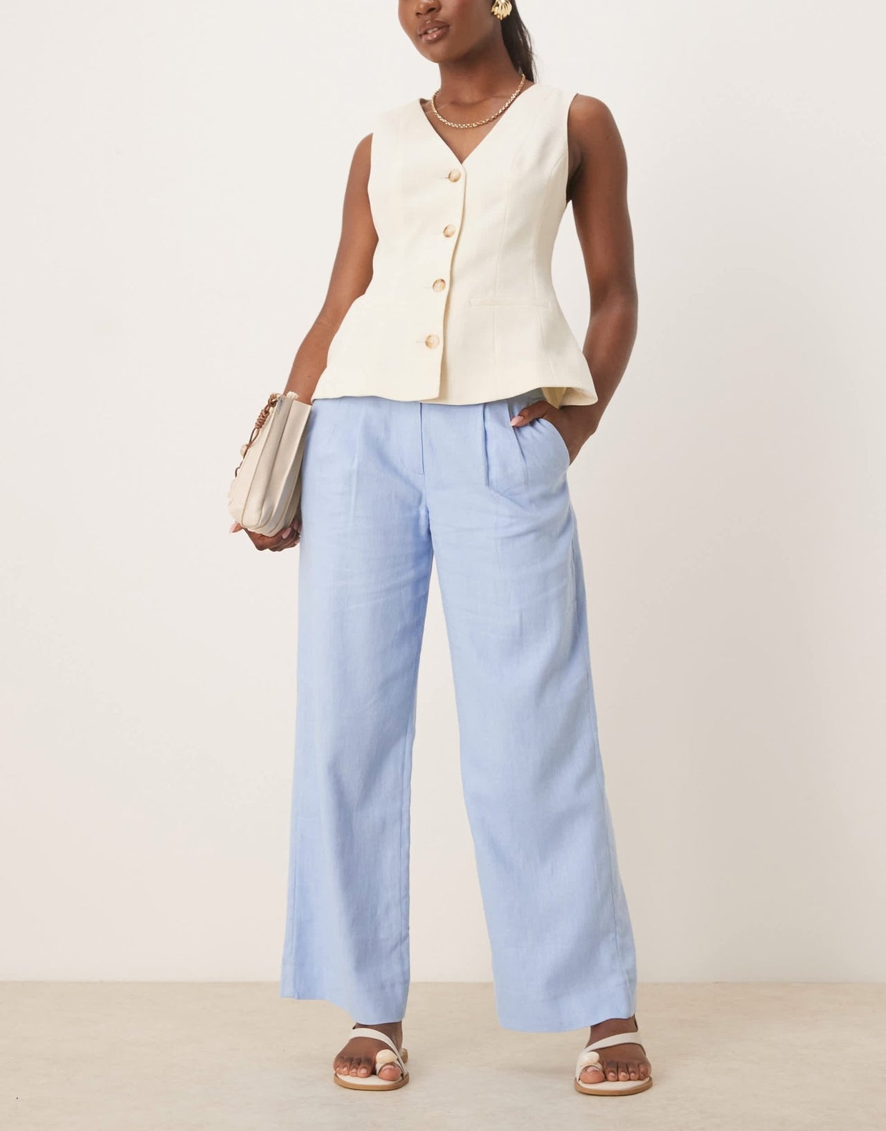 Abercrombie & Fitch curve love low rise linen trousers in blue - ASOS Sample Sale