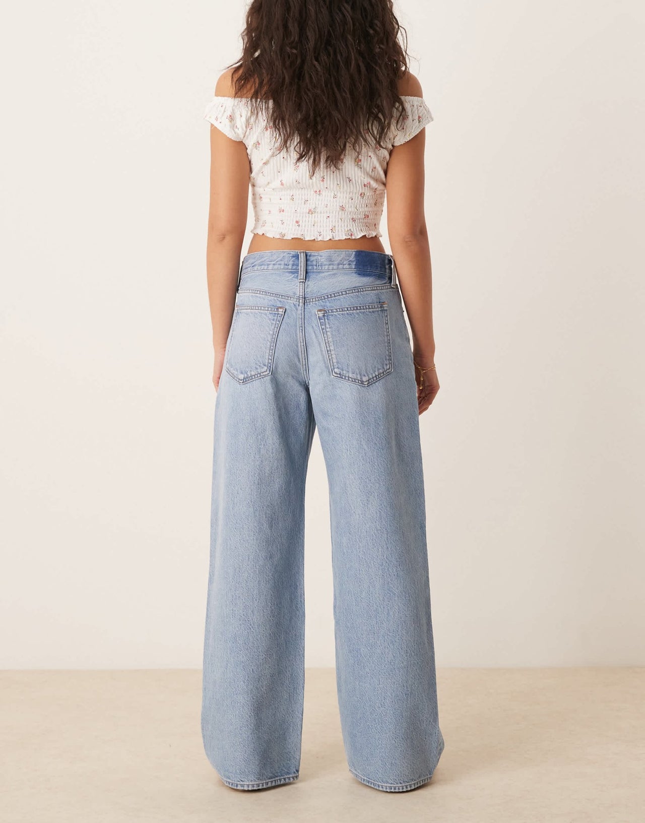 Abercrombie & Fitch curve love low rise ultra loose jeans in light wash - ASOS Sample Sale