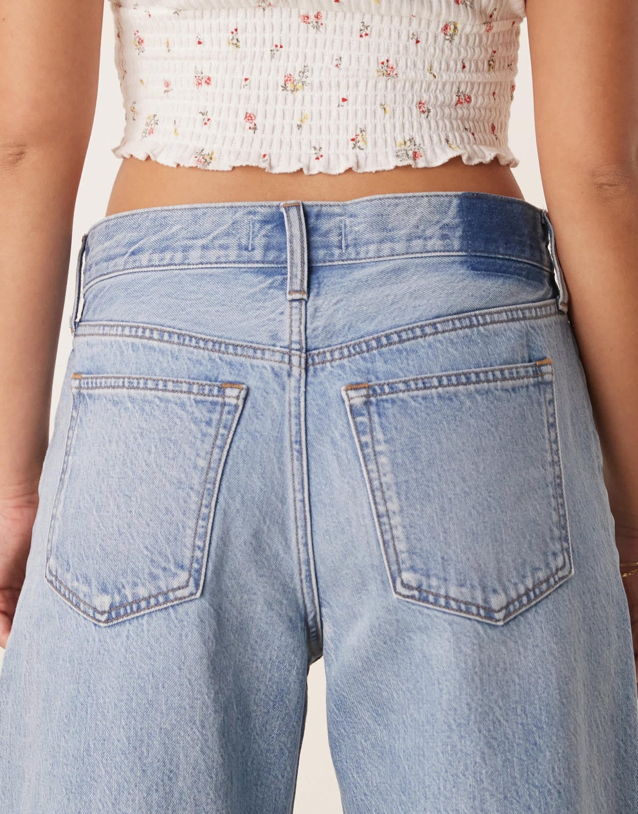 Abercrombie & Fitch curve love low rise ultra loose jeans in light wash - ASOS Sample Sale