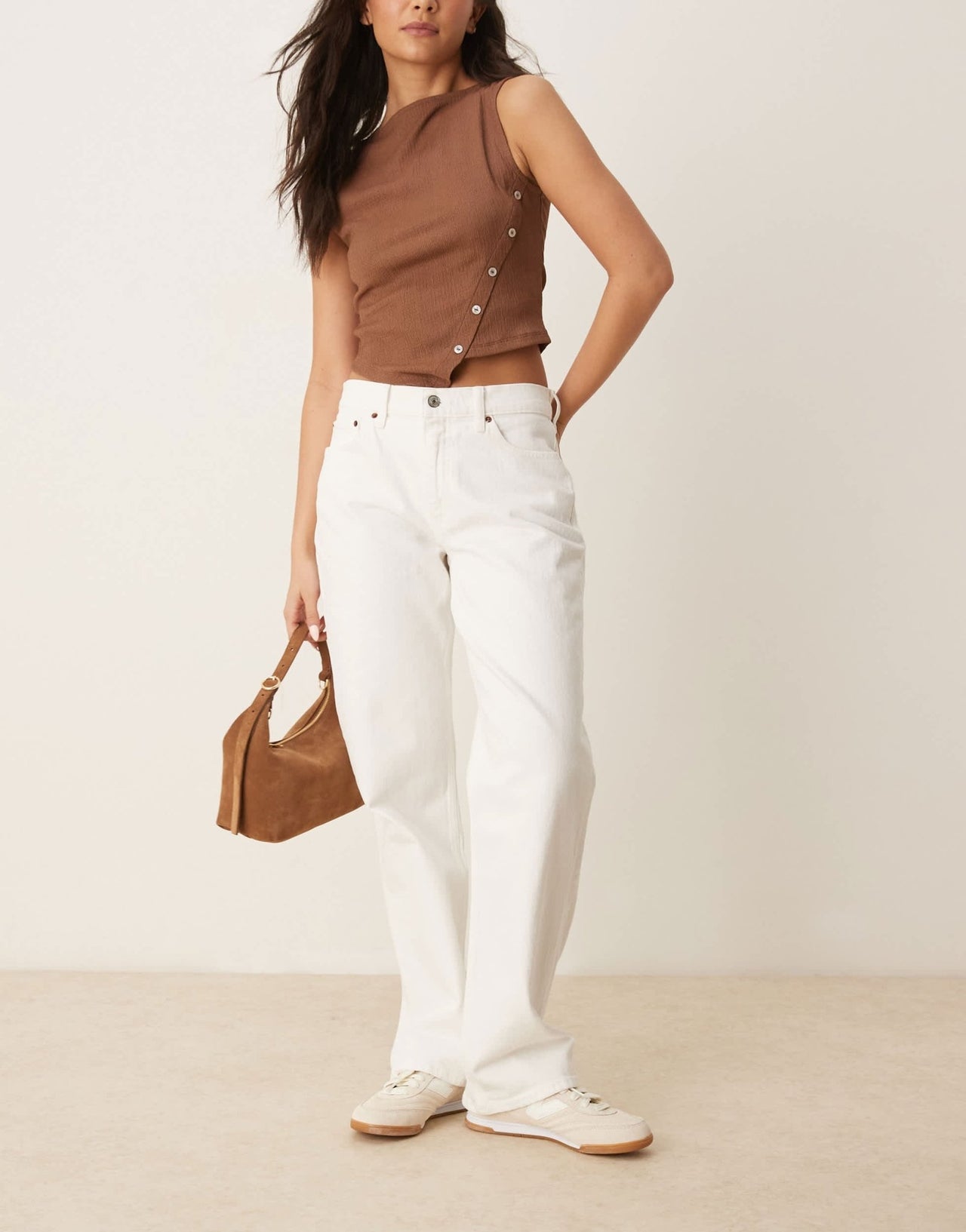 Abercrombie & Fitch Curve low rise 90s relaxed in clean white - ASOS Sample Sale