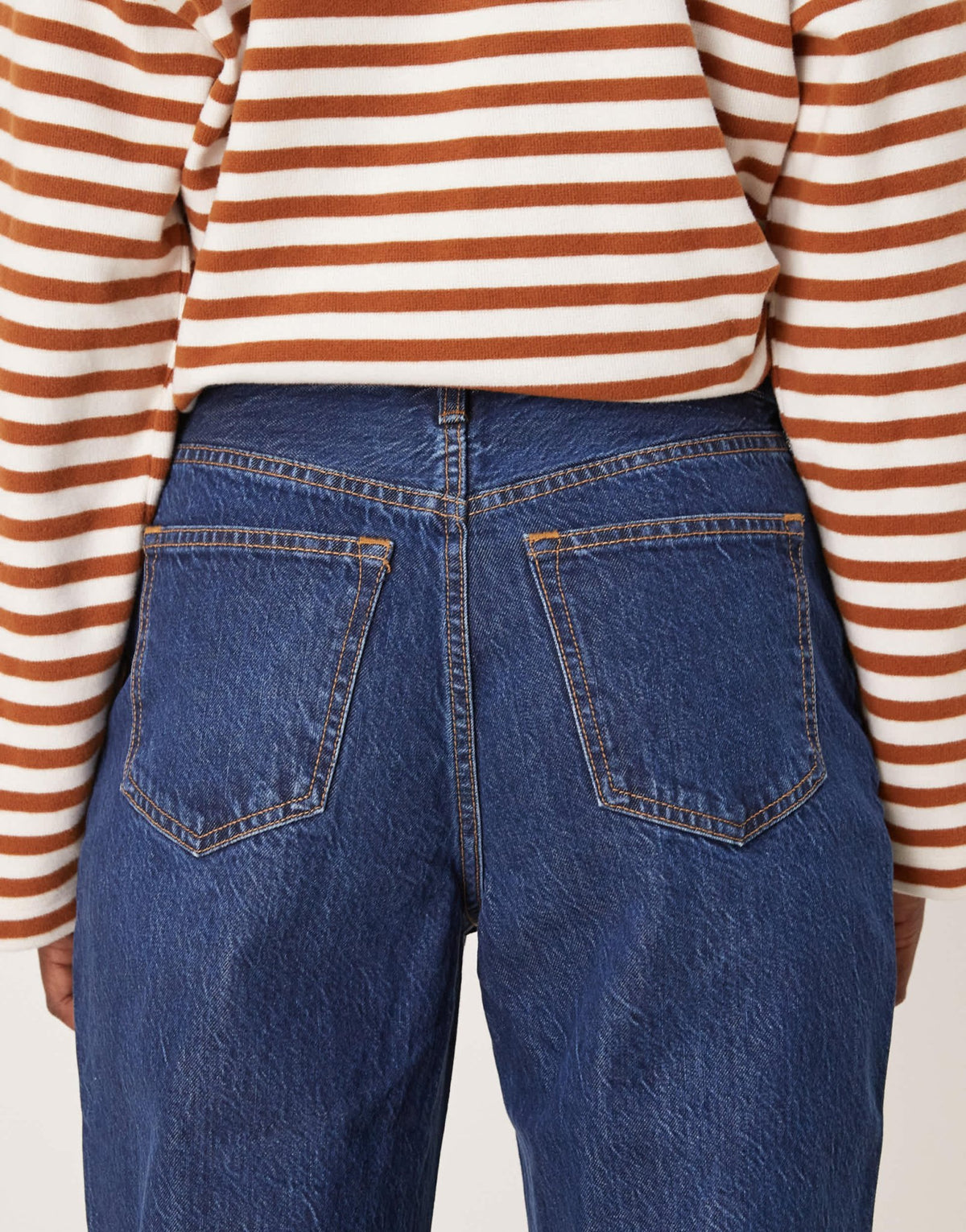 Abercrombie & Fitch high rise loose fit straight leg jean in dark blue wash - ASOS Sample Sale