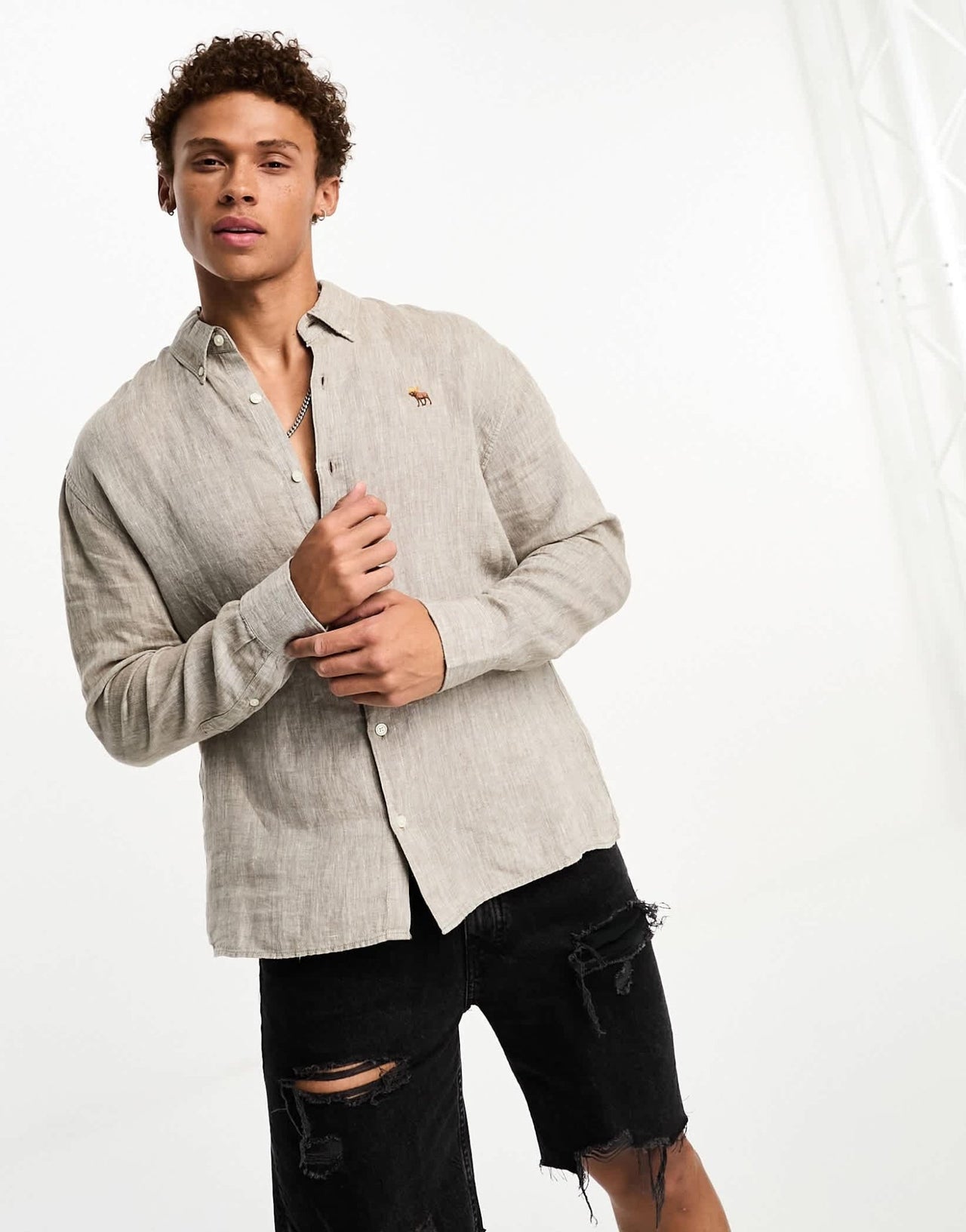 Abercrombie & Fitch icon logo linen shirt in beige - ASOS Sample Sale