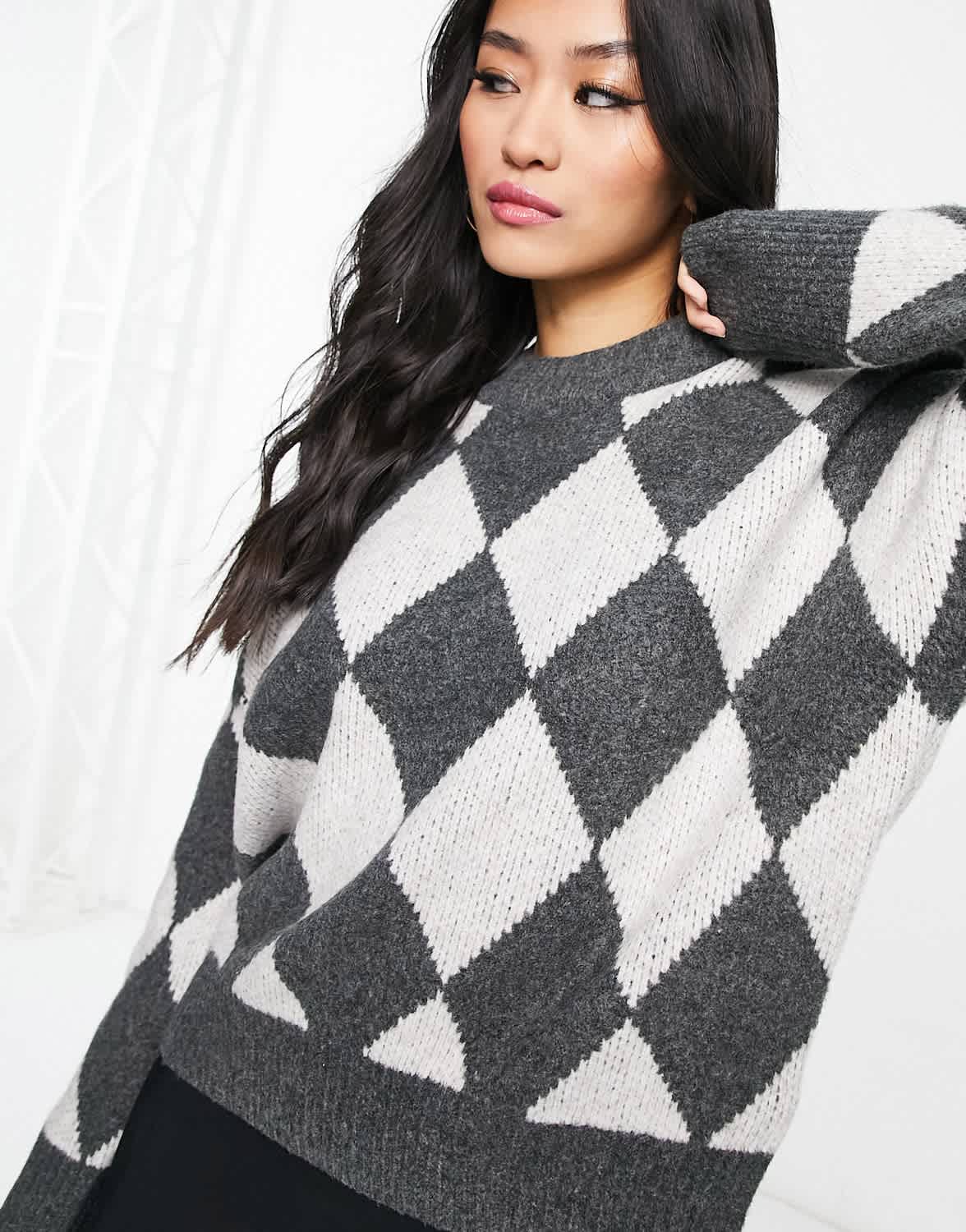 Abercrombie & Fitch knitted crew neck jumper in black and white - ASOS Sample Sale