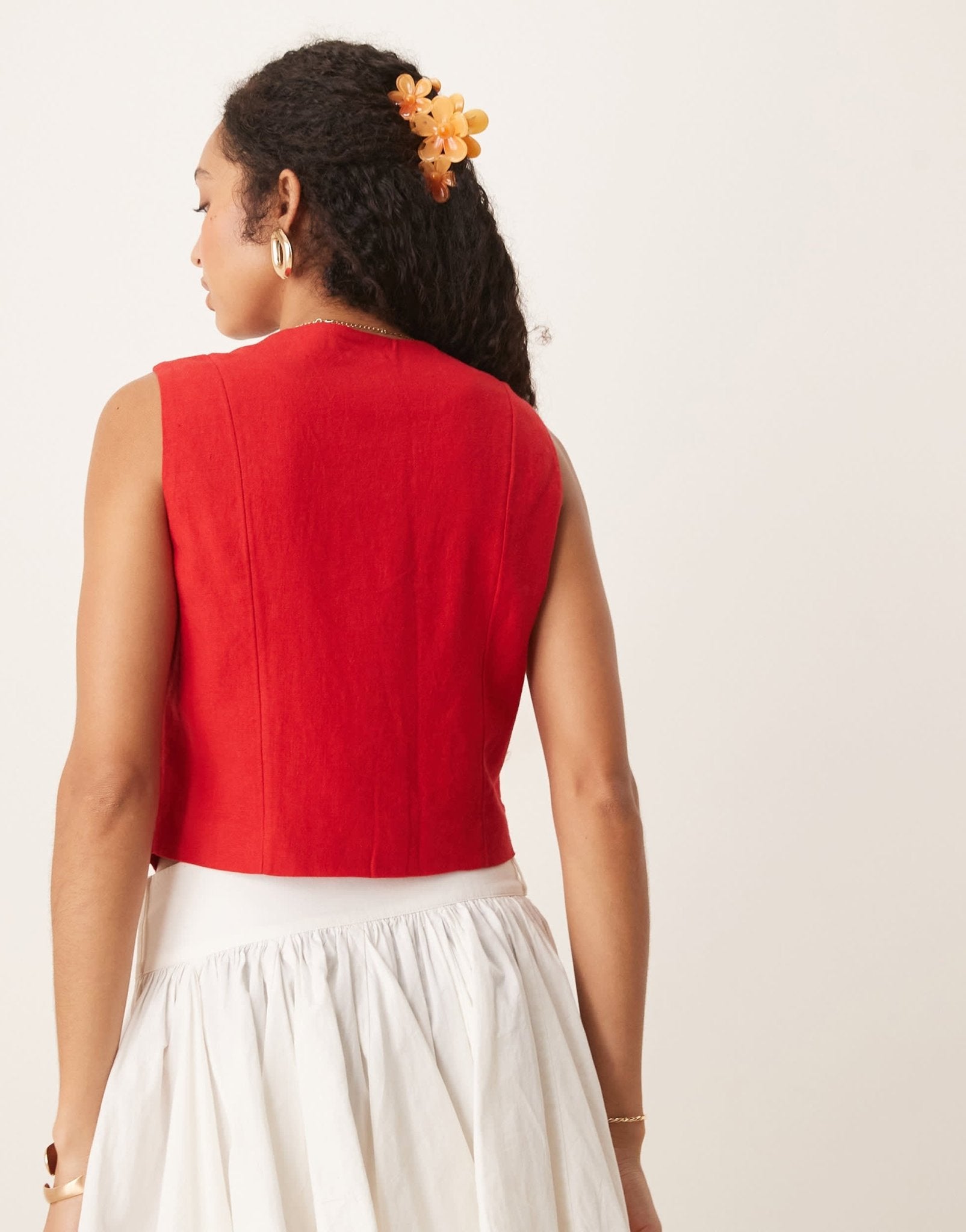 Abercrombie & Fitch linen high neck cropped vest in red - ASOS Sample Sale