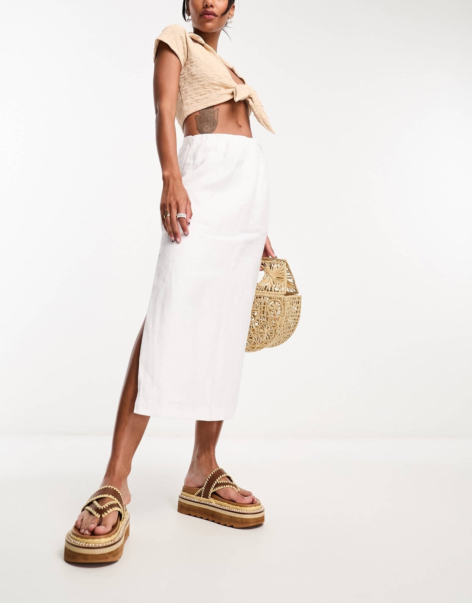 Abercrombie & Fitch linen skirt in white - ASOS Sample Sale
