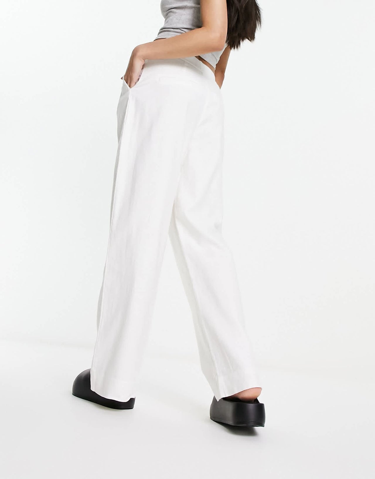 Abercrombie & Fitch linen tailored trousers in white - ASOS Sample Sale