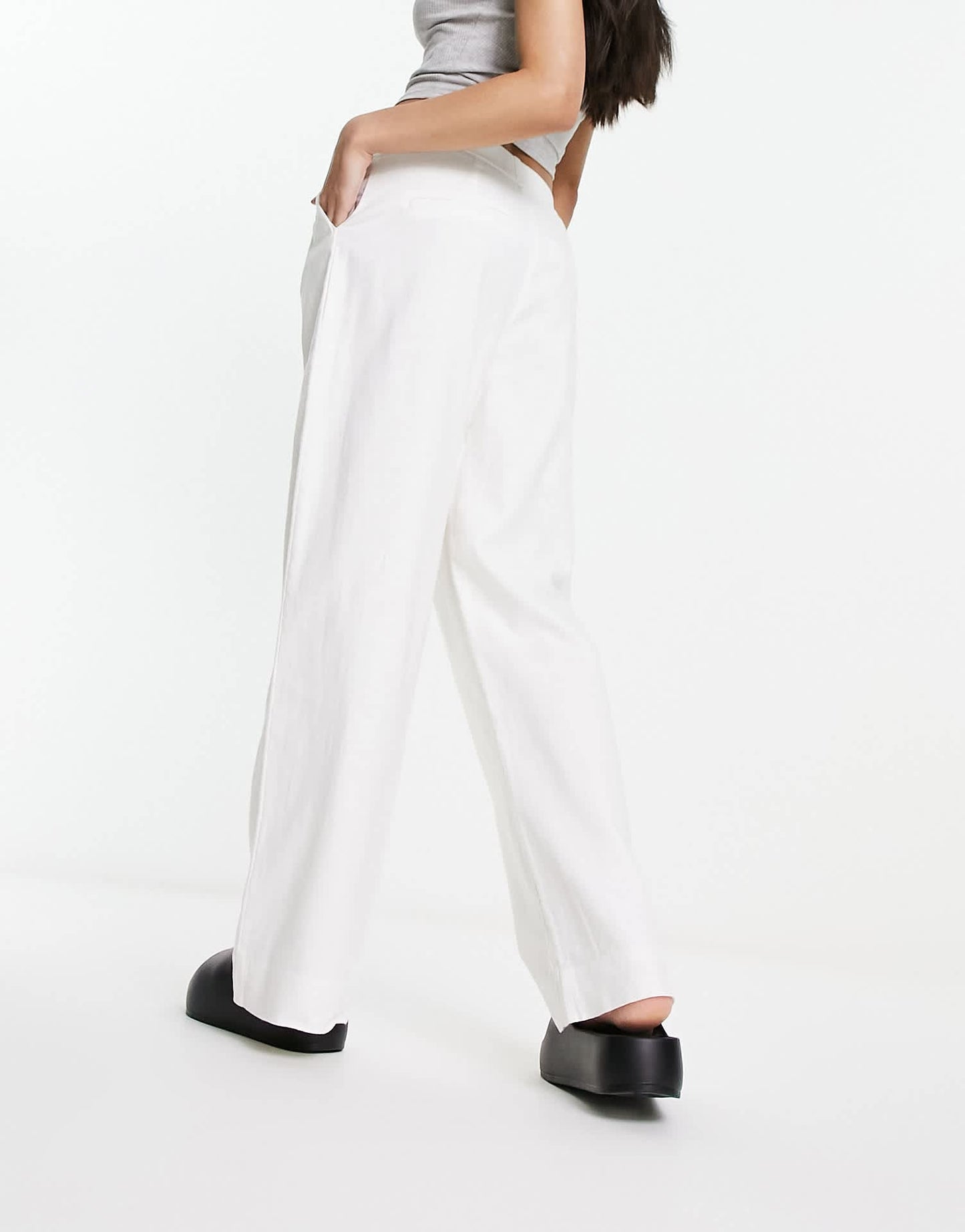 Abercrombie & Fitch linen tailored trousers in white - ASOS Sample Sale