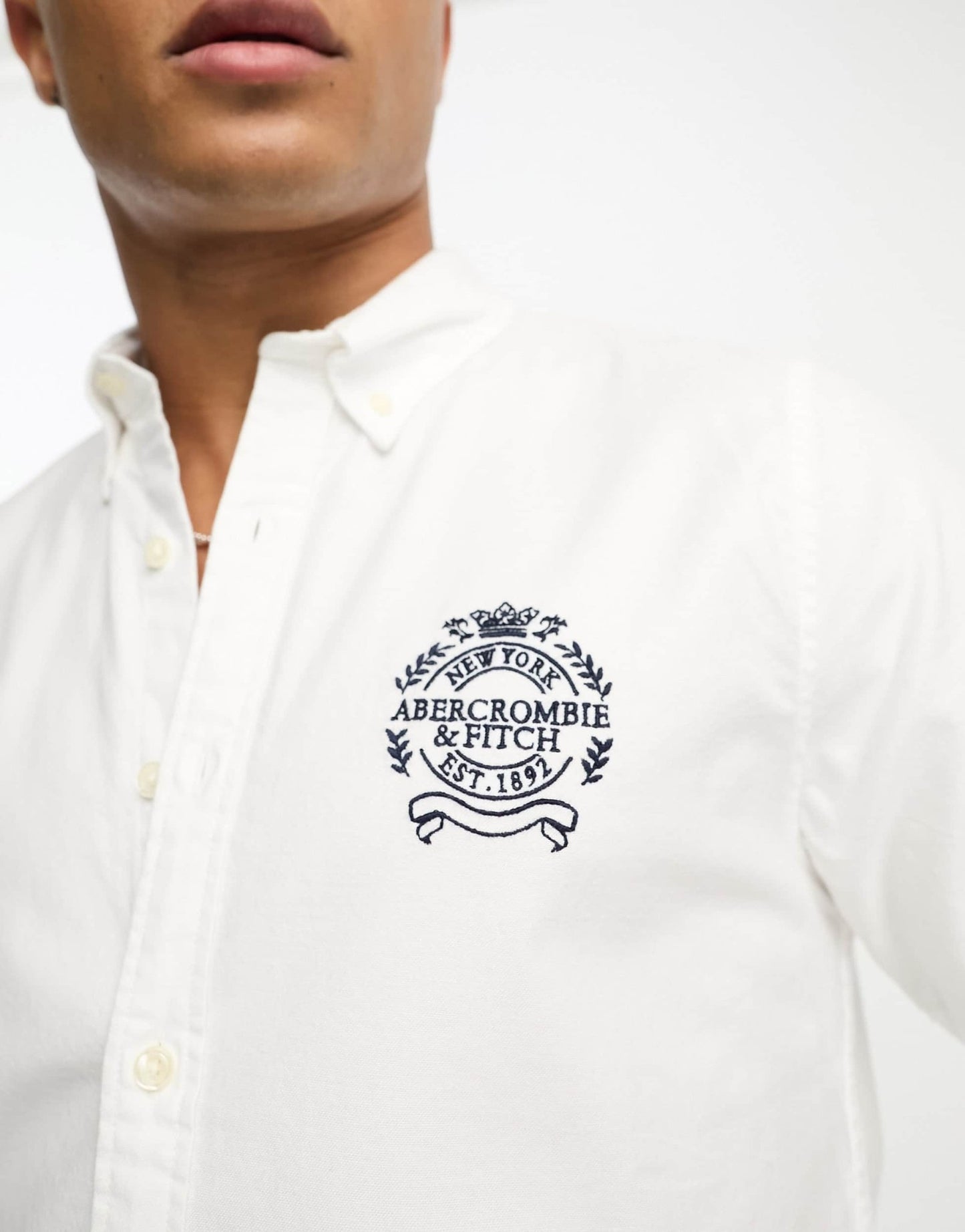 Abercrombie & Fitch logo short sleeve oxford shirt in white - ASOS Sample Sale