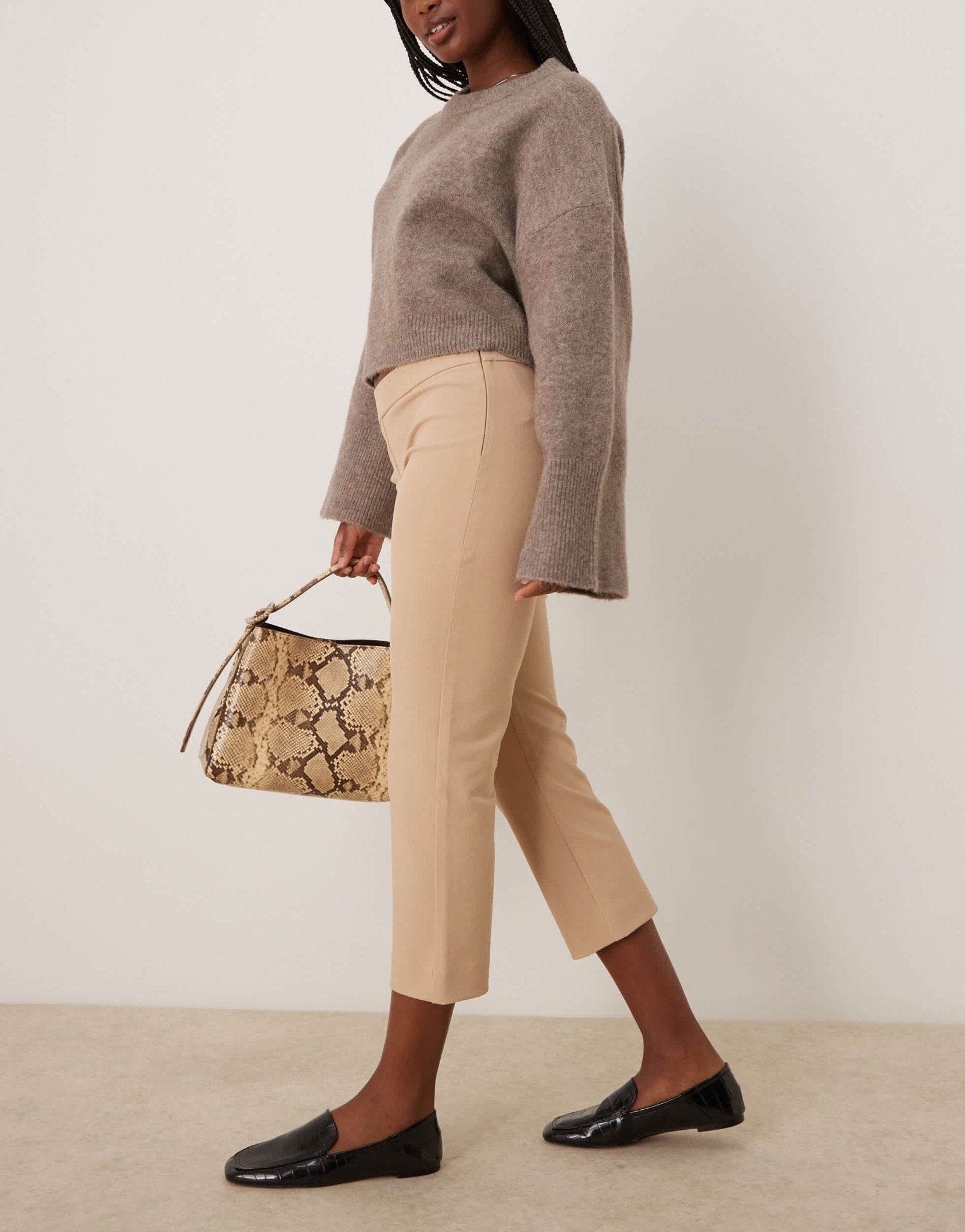 Abercrombie & Fitch low rise capri pant in beige - ASOS Sample Sale