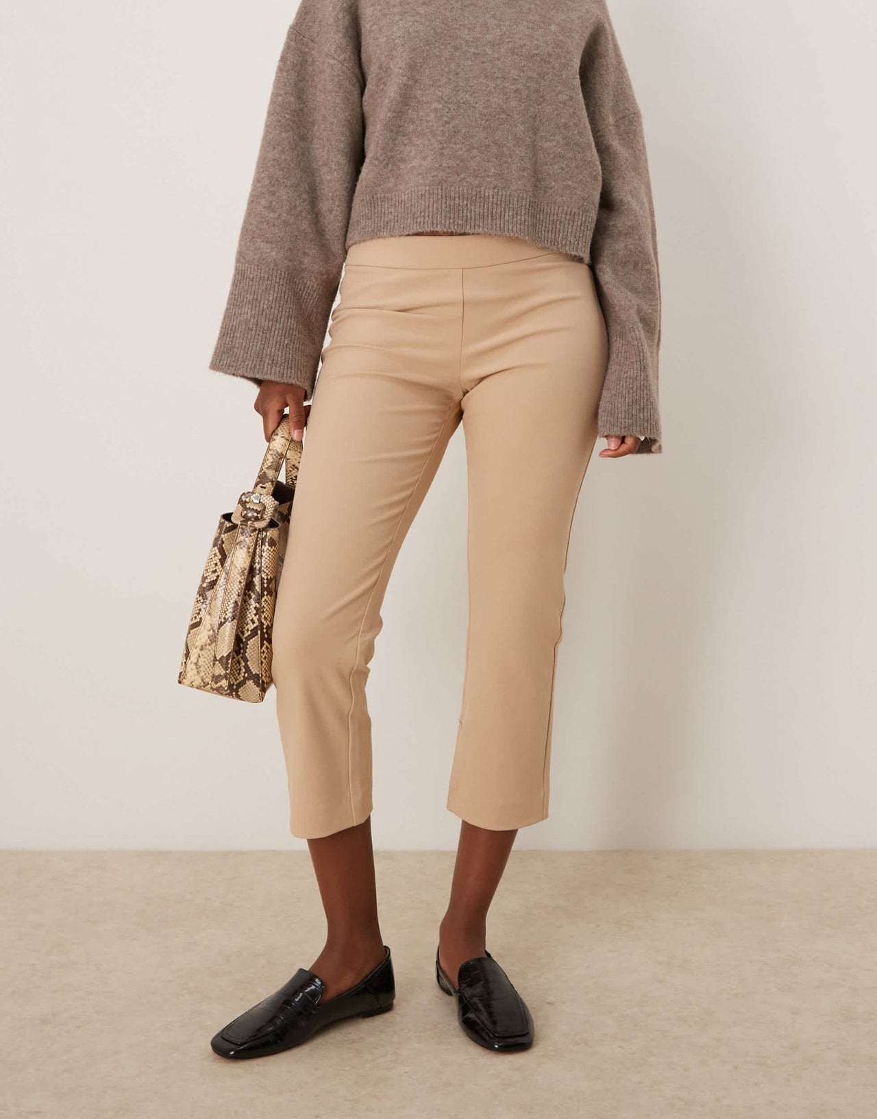 Abercrombie & Fitch low rise capri pant in beige - ASOS Sample Sale