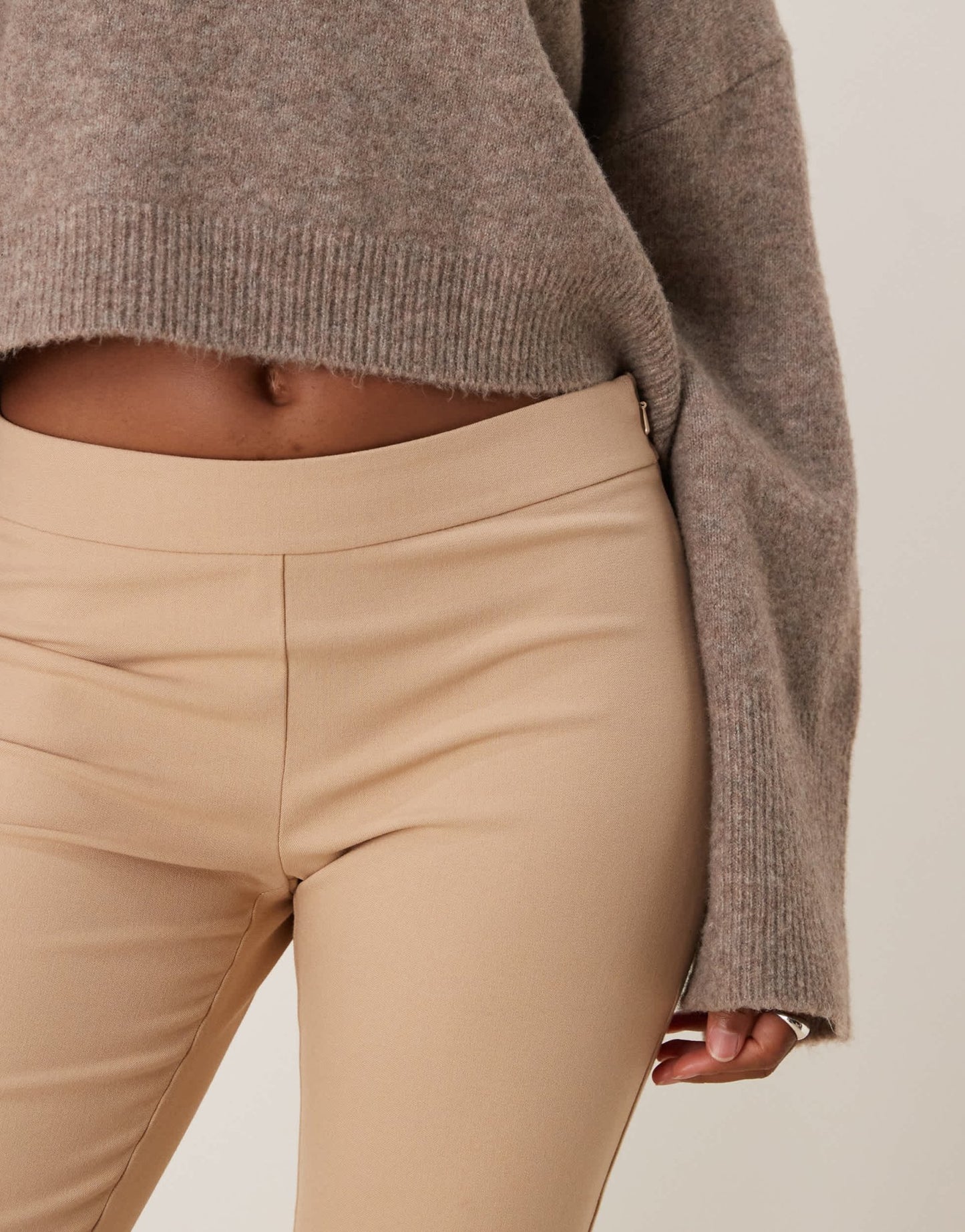 Abercrombie & Fitch low rise capri pant in beige - ASOS Sample Sale