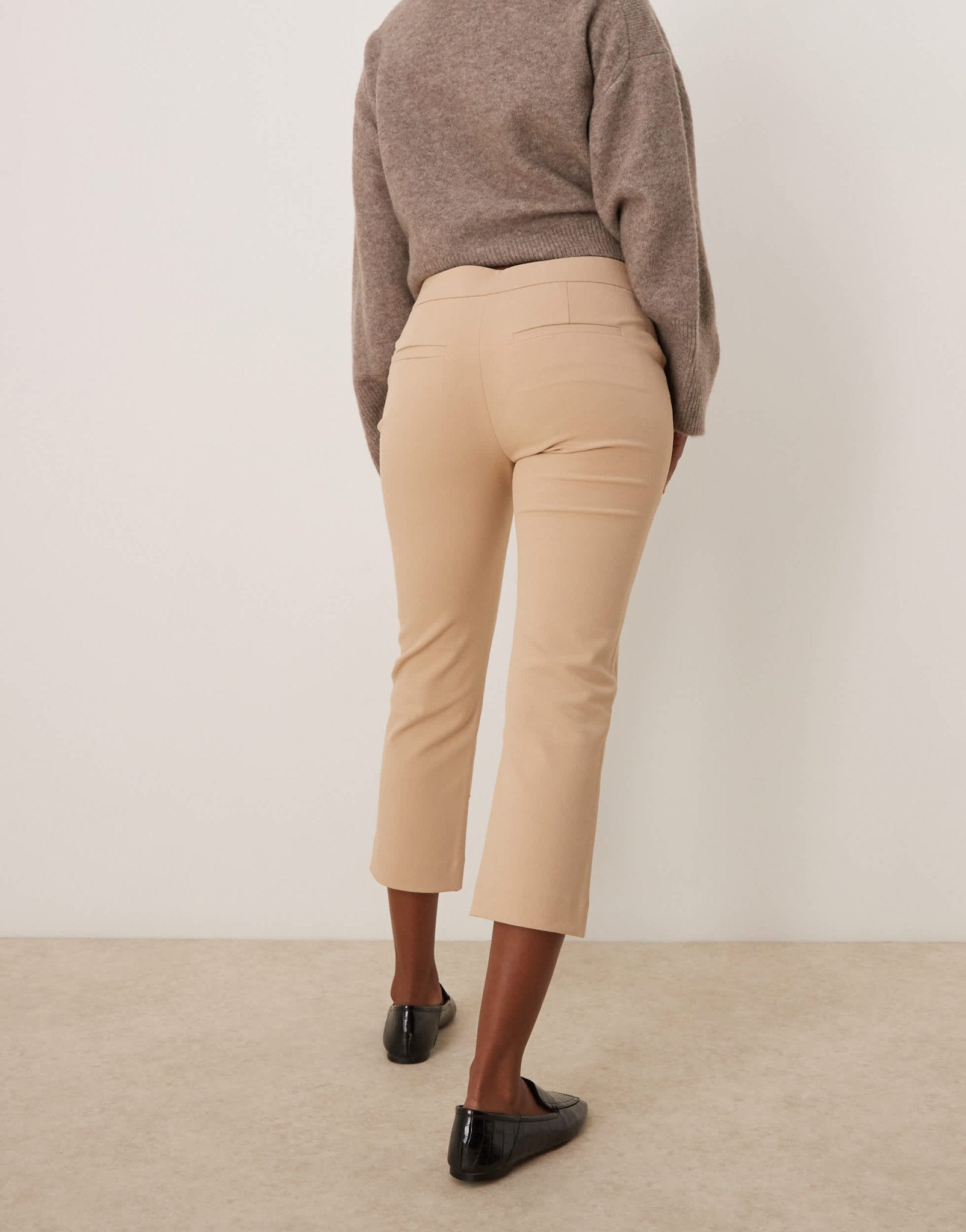 Abercrombie & Fitch low rise capri pant in beige - ASOS Sample Sale