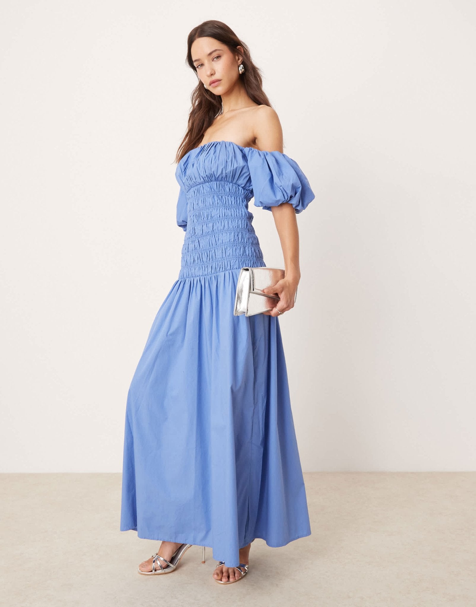Abercrombie & Fitch off the shoulder smocked low waist maxi dress in blue tile print - ASOS Sample Sale