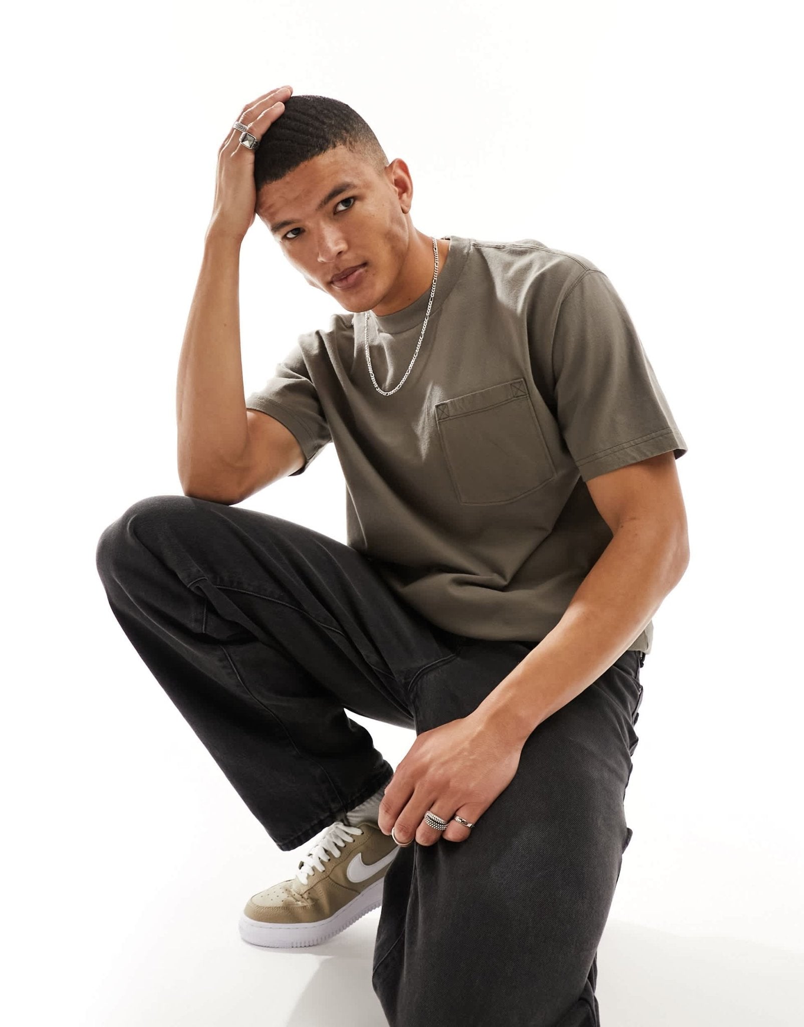 Abercrombie & Fitch oversized t-shirt with pocket in khaki green - ASOS Sample Sale