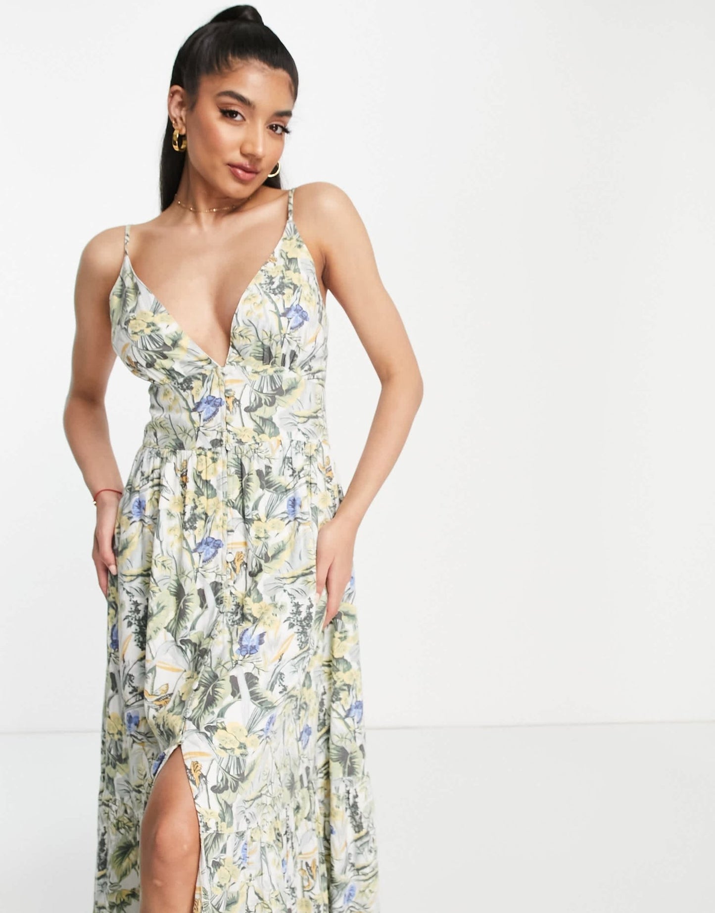 Abercrombie & Fitch plunge maxi dress in tropical print - ASOS Sample Sale
