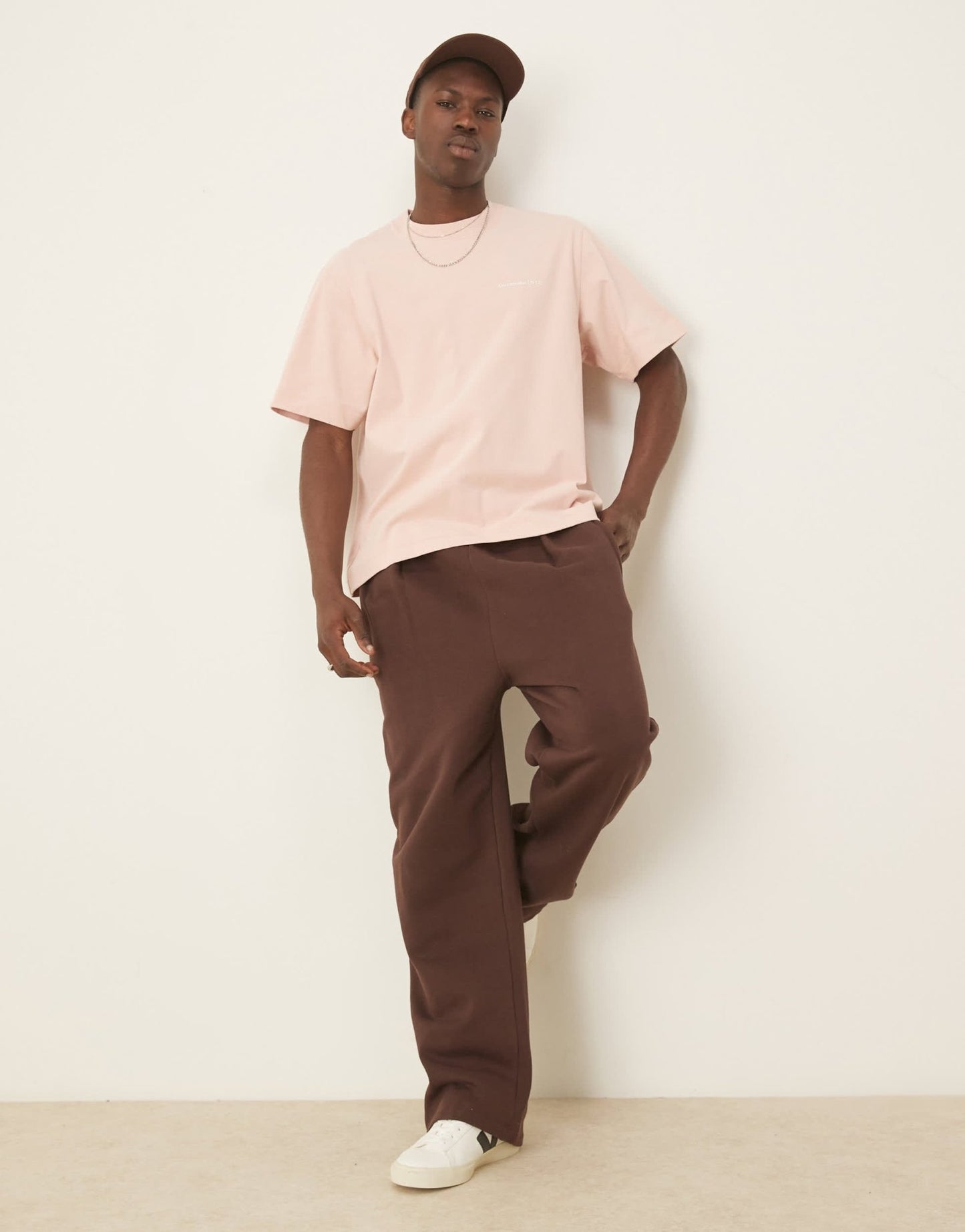 Abercrombie & Fitch premium logo t-shirt in pink - ASOS Sample Sale