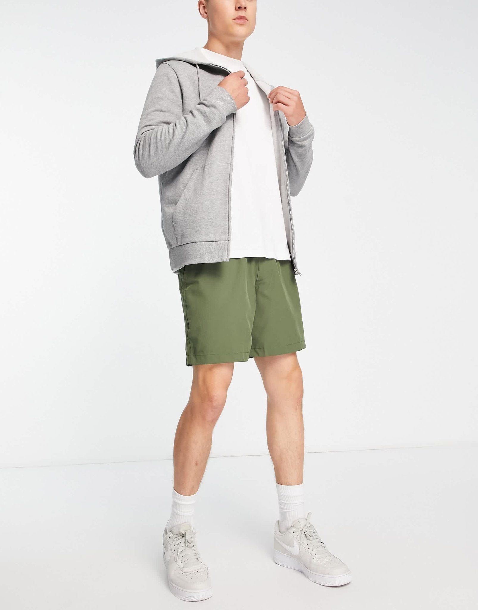 Abercrombie & Fitch pull on weekend short in khaki - ASOS Sample Sale